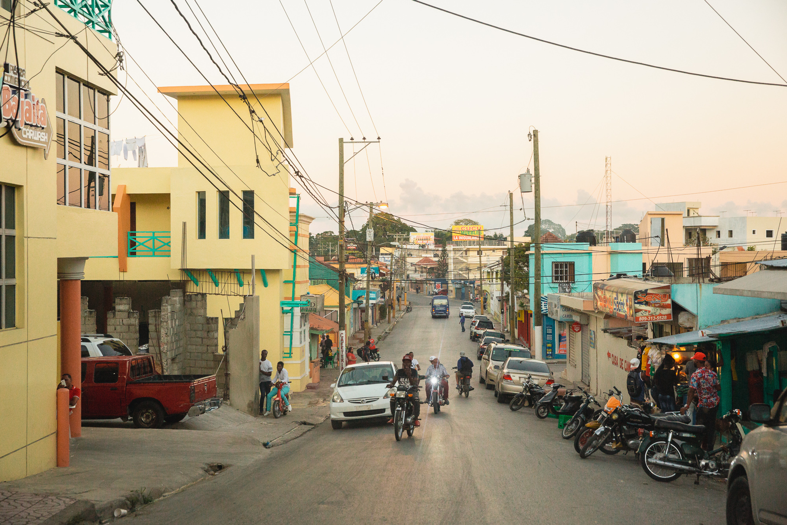 Путешествие в городок Игуэй, Доминиканская Республика, 2019