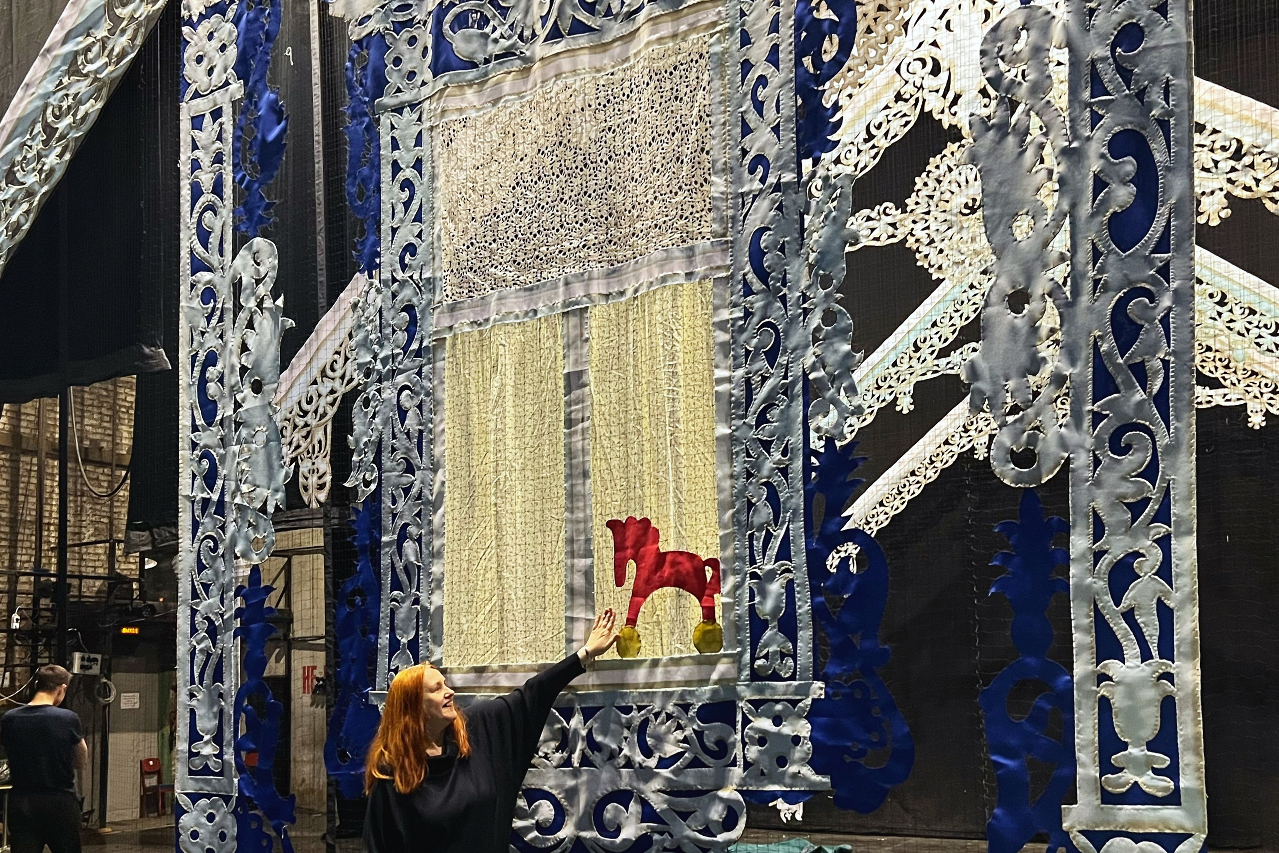 «Летучий корабль» Нижегородский ТЮЗ. История занавеса. Превращаем идею в технологию