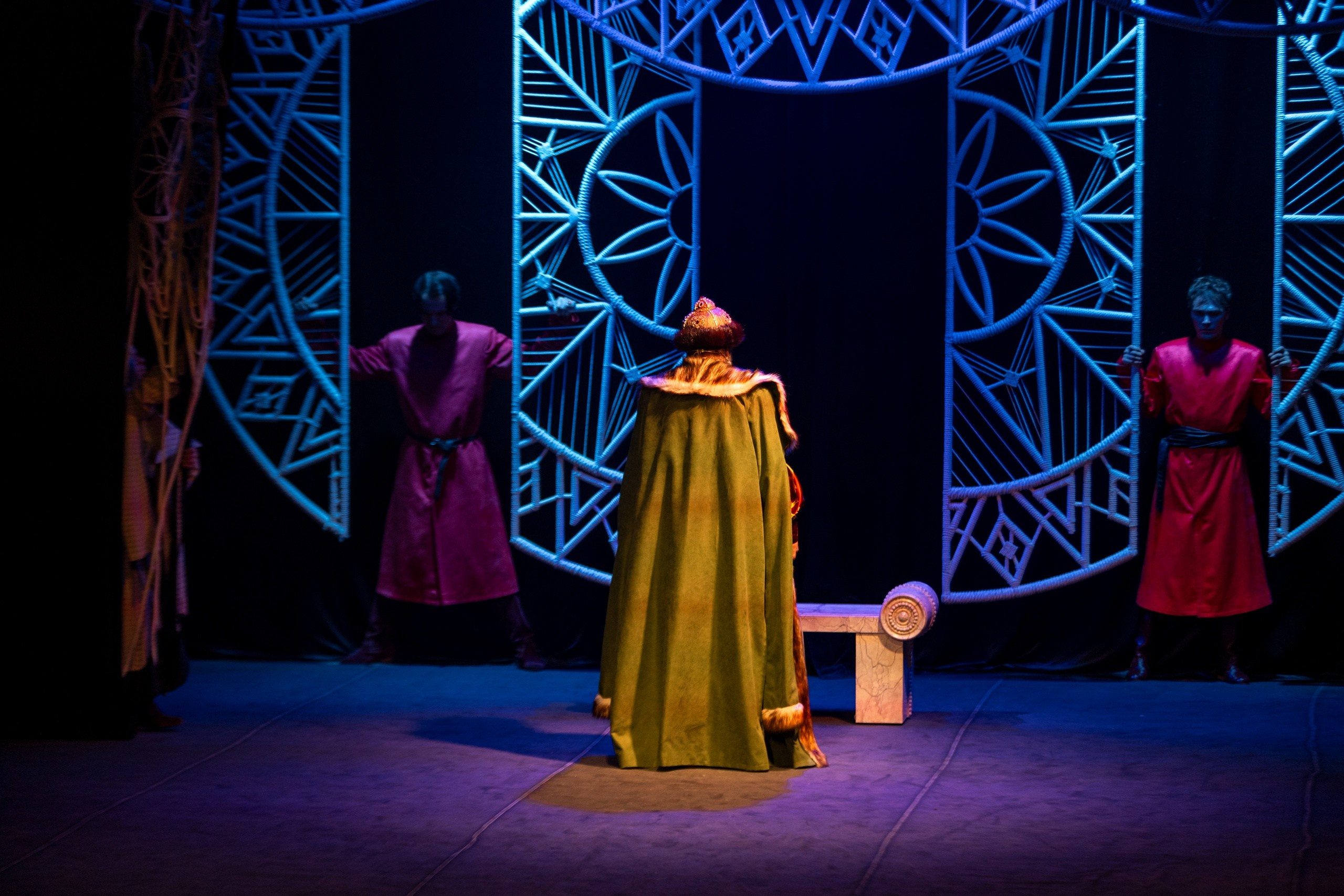 Изготовление мягких декораций для театра под ключ | Проектирование, пошив, монтаж. История занавеса. Превращаем идею в технологию