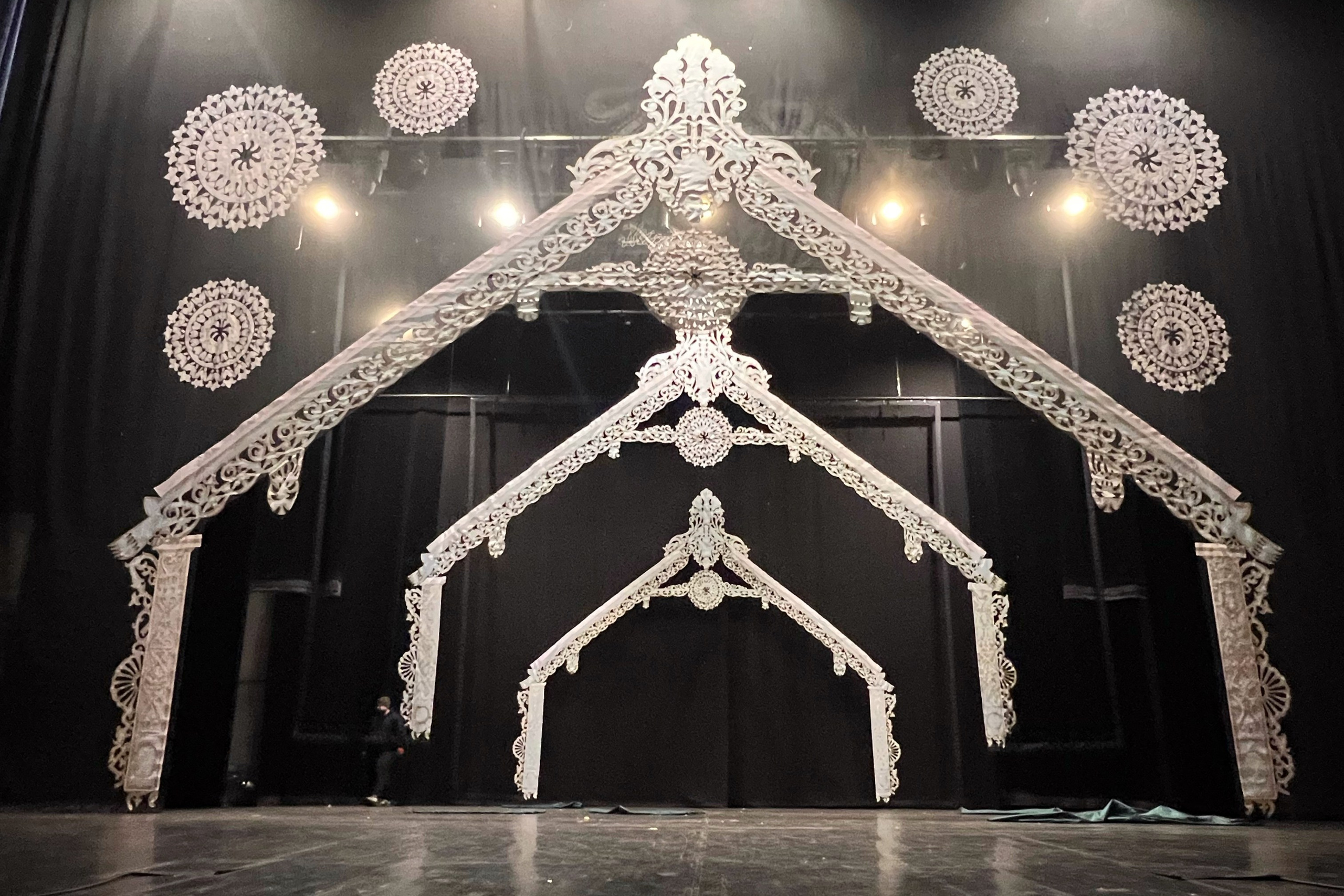 «Летучий корабль» Нижегородский ТЮЗ. История занавеса. Превращаем идею в технологию