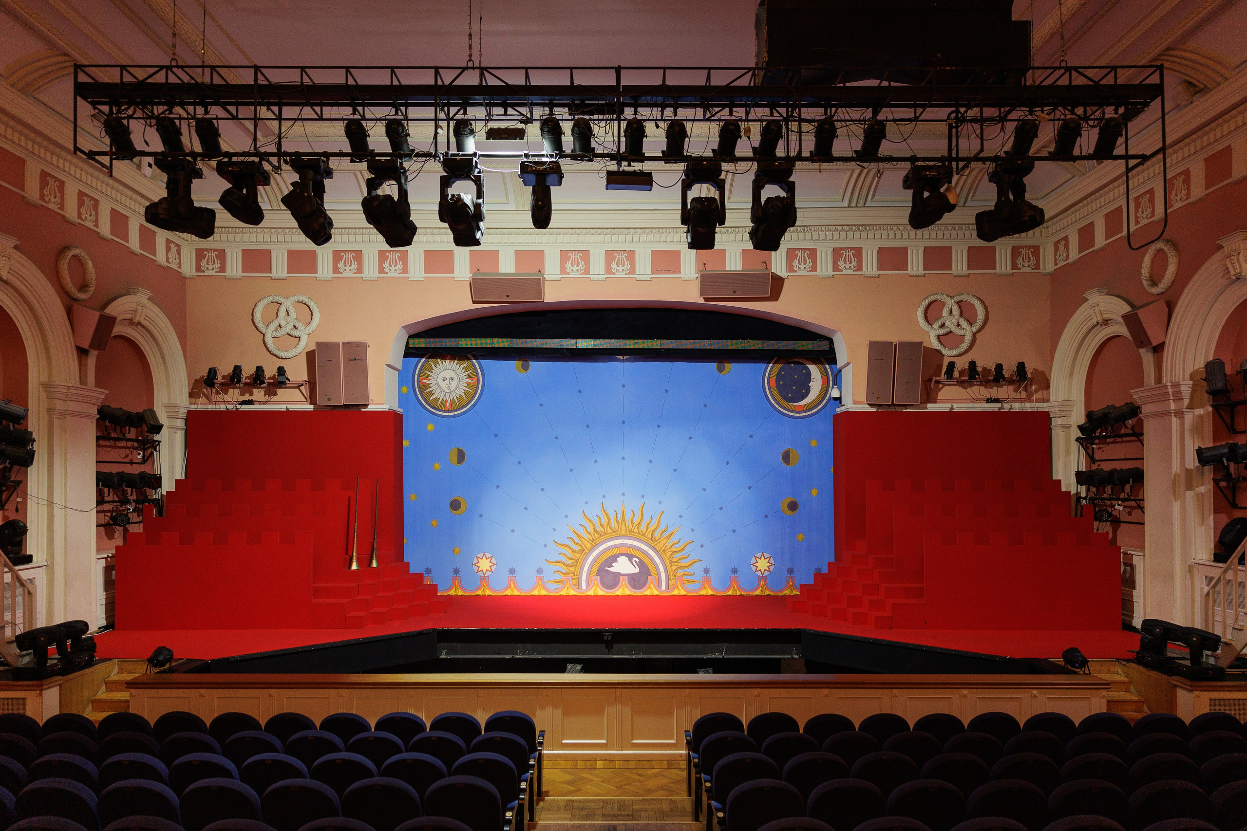 Декорации для оперы «Сказка о царе Салтане» | Театр Зазеркалье. История занавеса. Превращаем идею в технологию