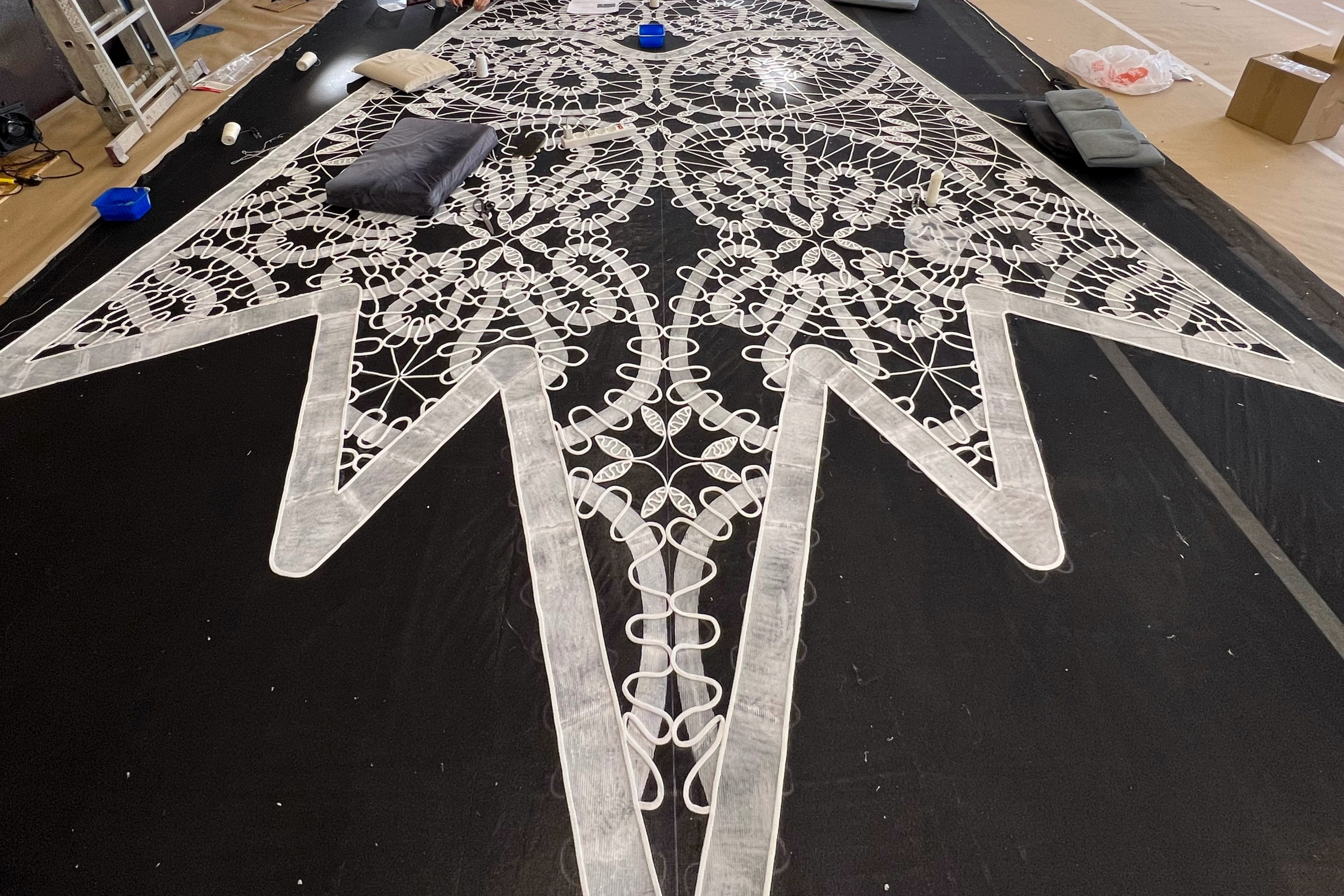 «Летучий корабль» Нижегородский ТЮЗ. История занавеса. Превращаем идею в технологию