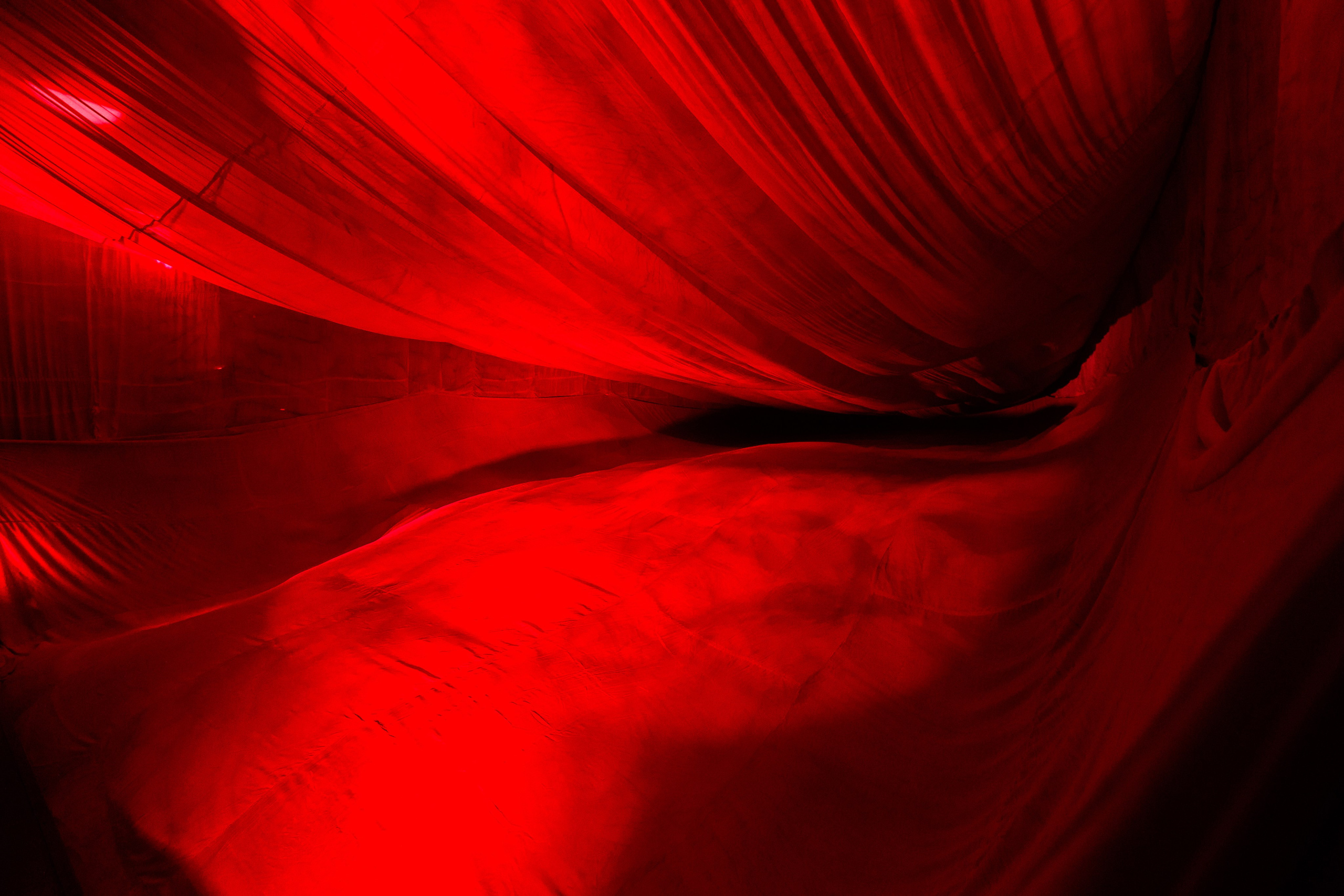 Изготовление мягких декораций для театра под ключ | Проектирование, пошив, монтаж. История занавеса. Превращаем идею в технологию