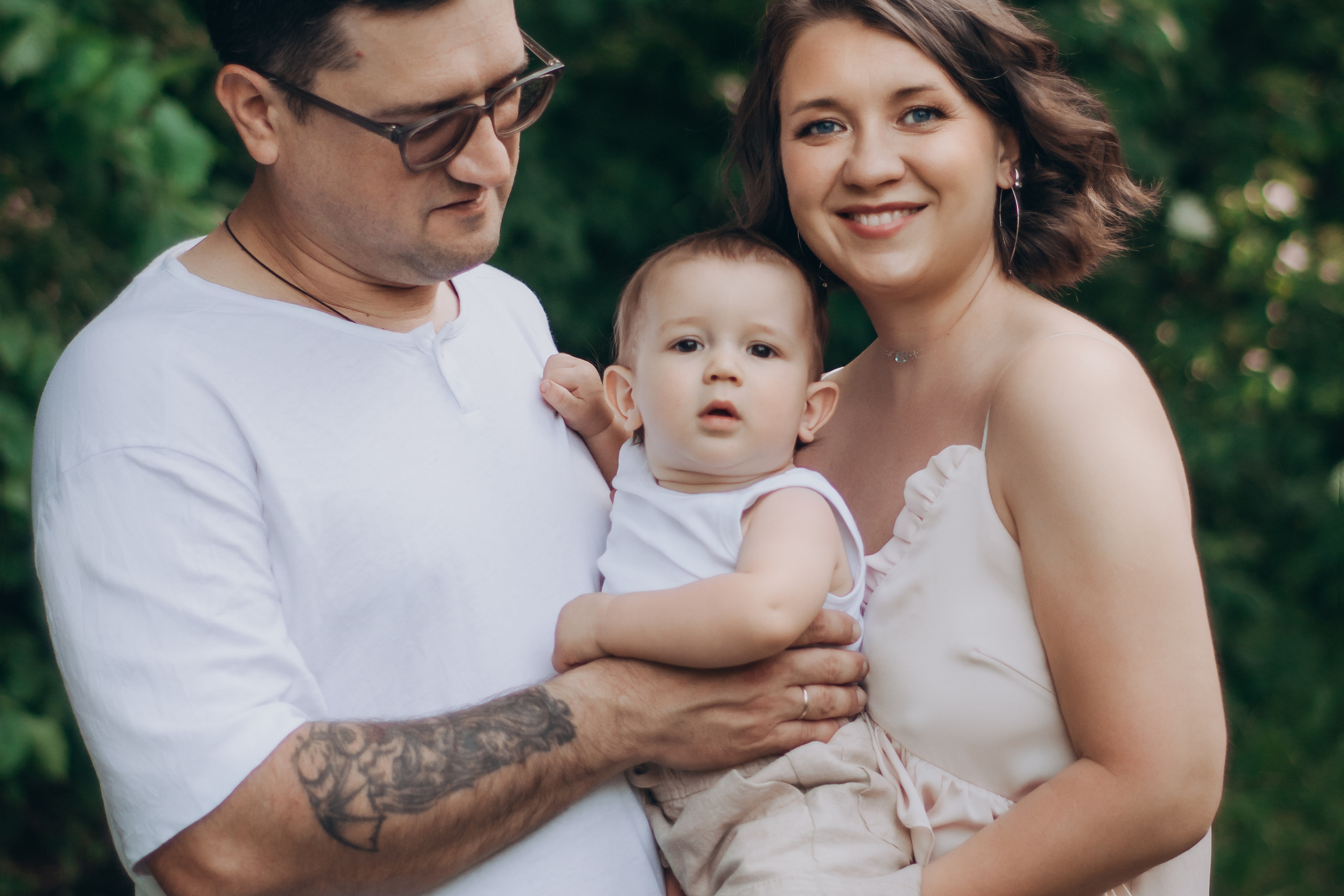 Летняя семейная прогулка