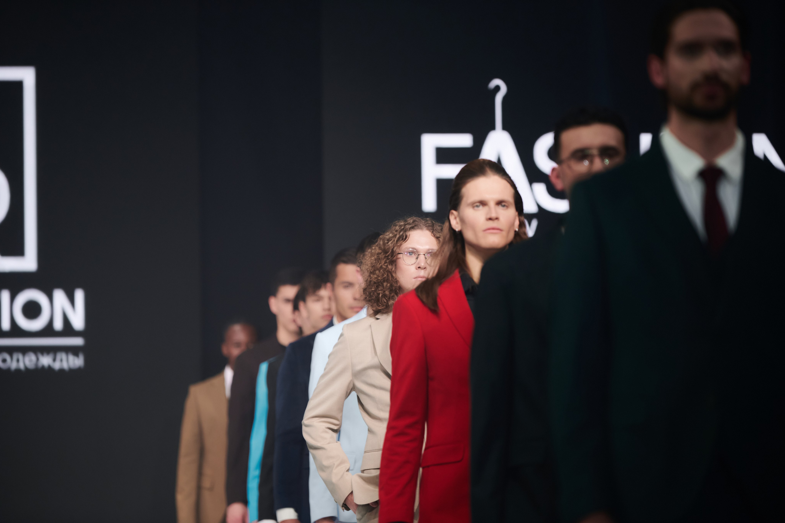 VSHOW_fashion показ