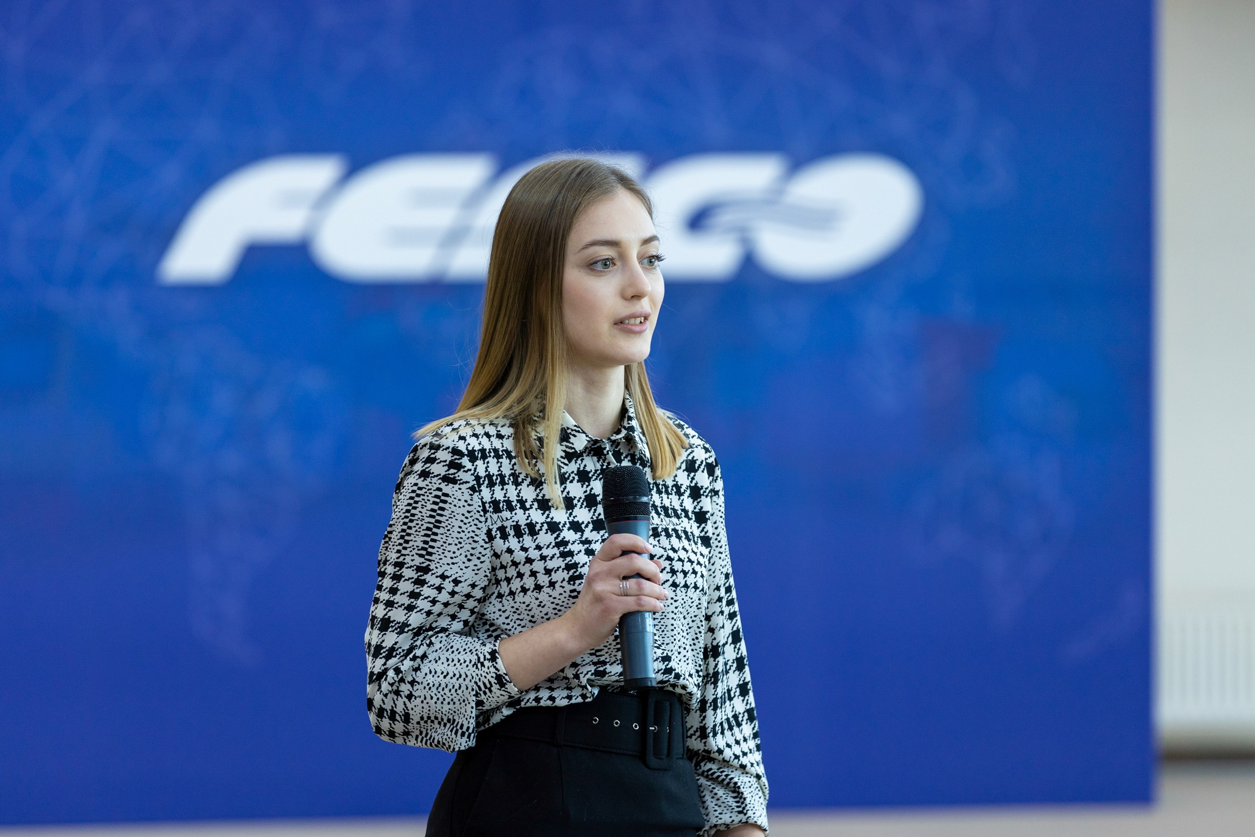 День FESCO в ДВФУ. Репортажный фотограф Александр Хитров