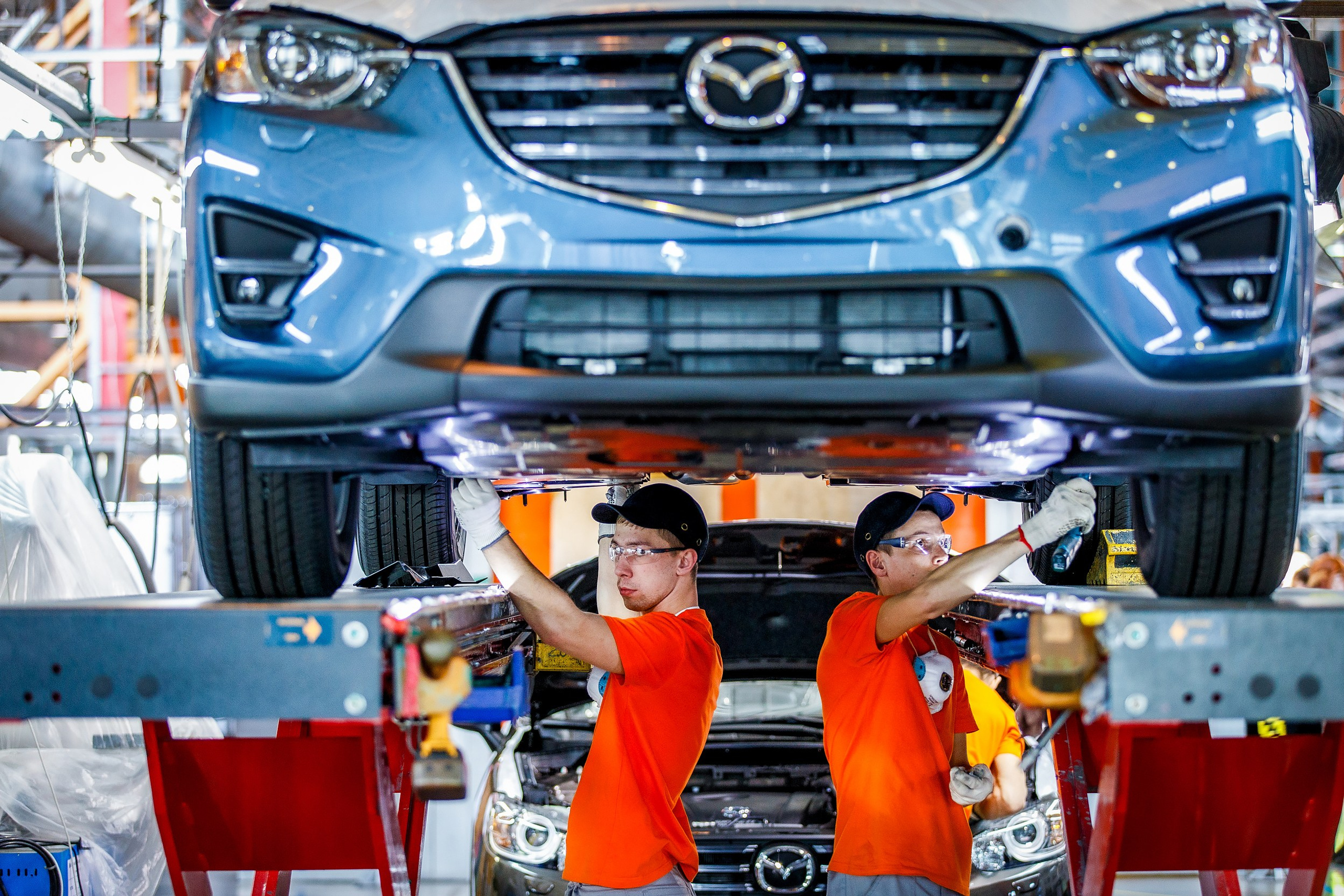 Линия Mazda на заводе Sollers