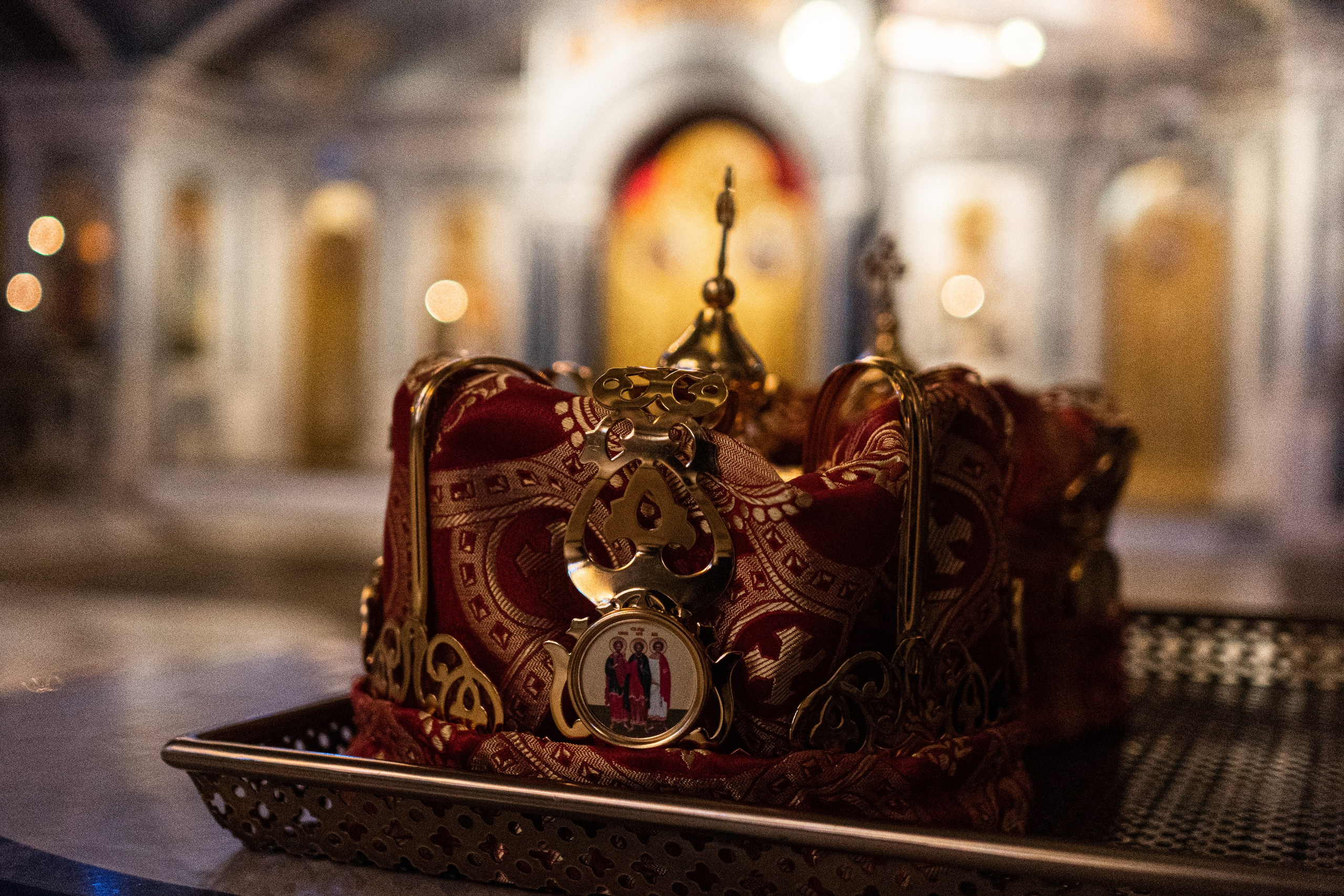 Антураж комнаты Венчания в Главном храме ВС РФ. Собор Воскресения Христова