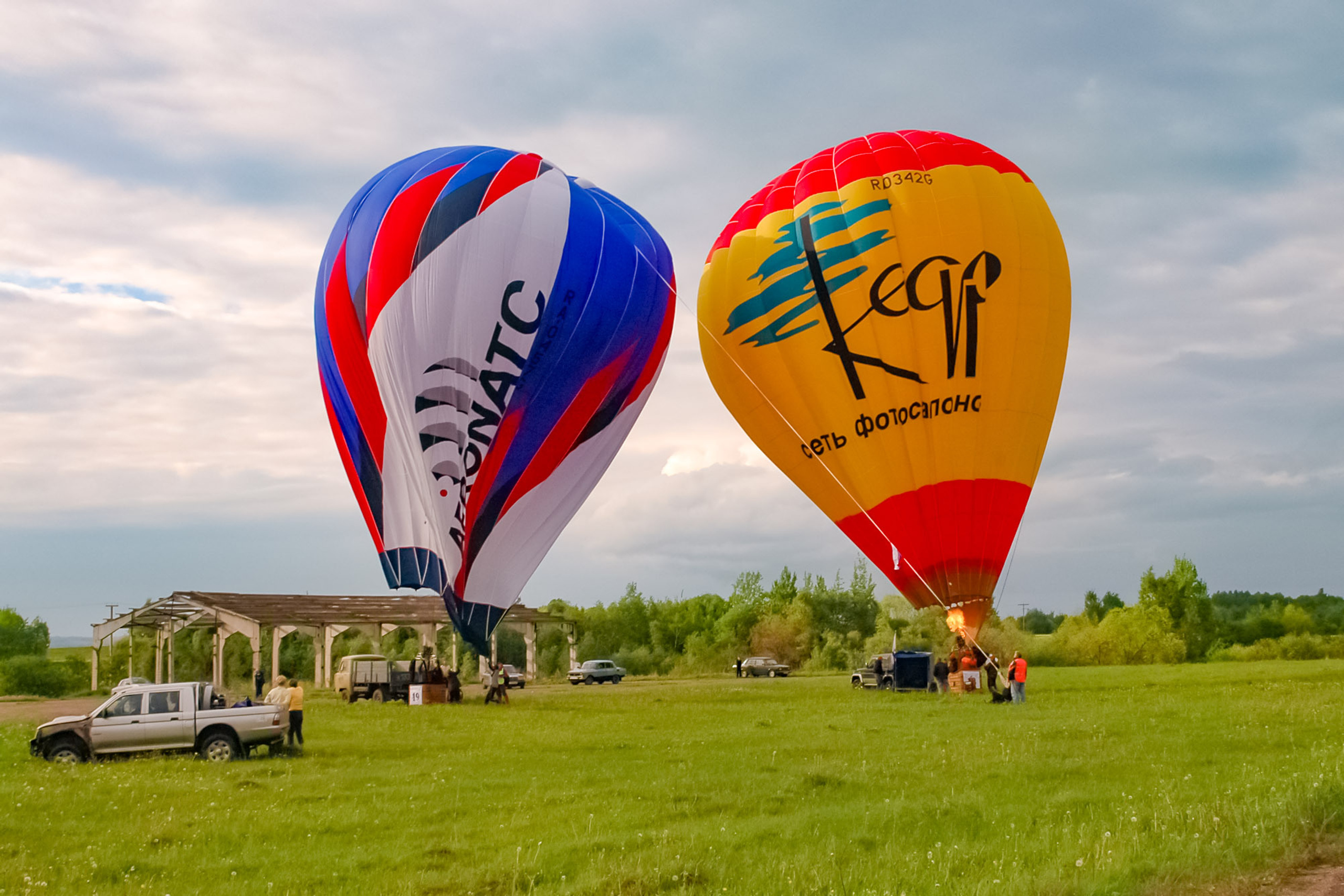 Международные соревнования воздухоплавателей в Великих Луках.