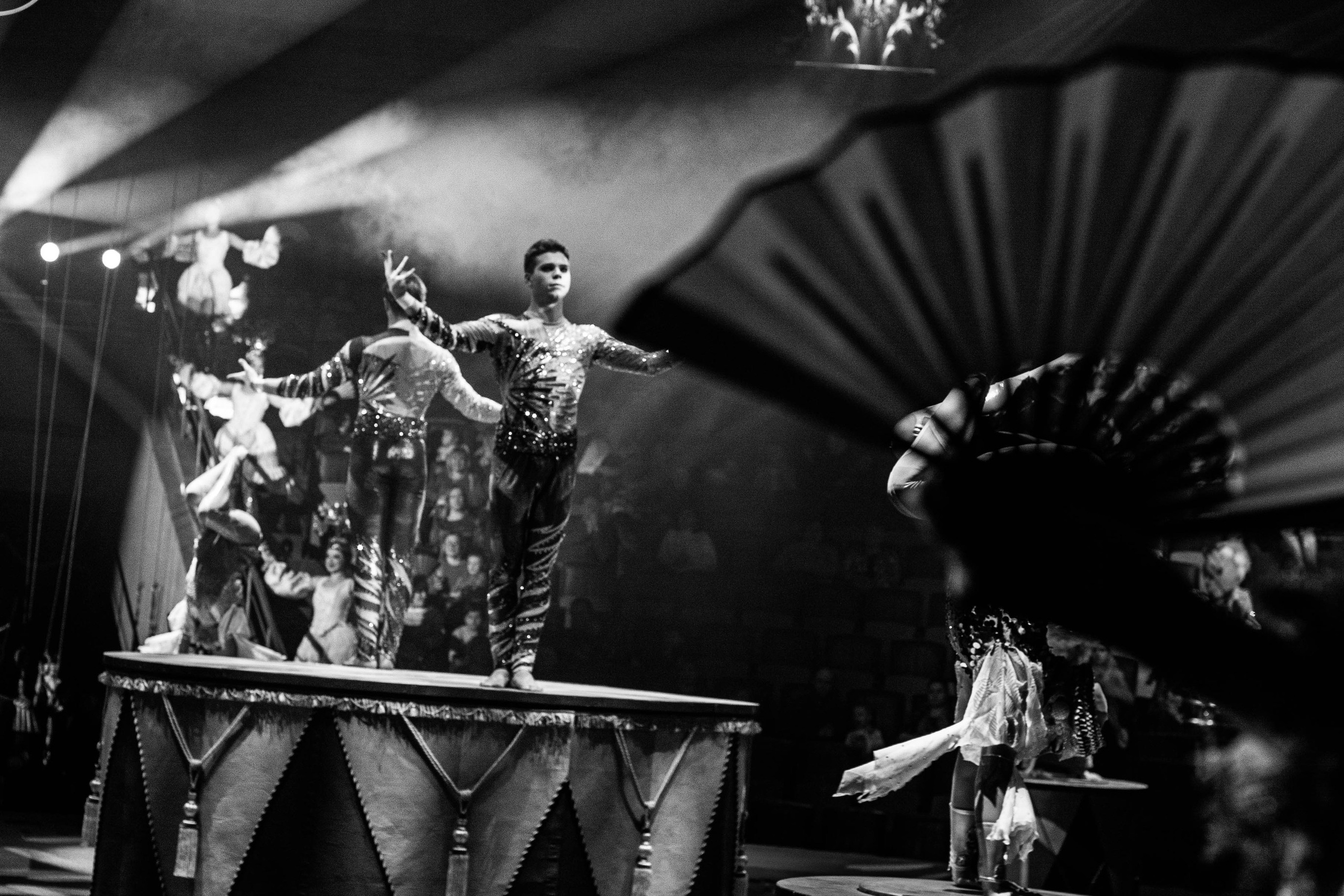 Нижегородский цирк. Шоу фонтанов.