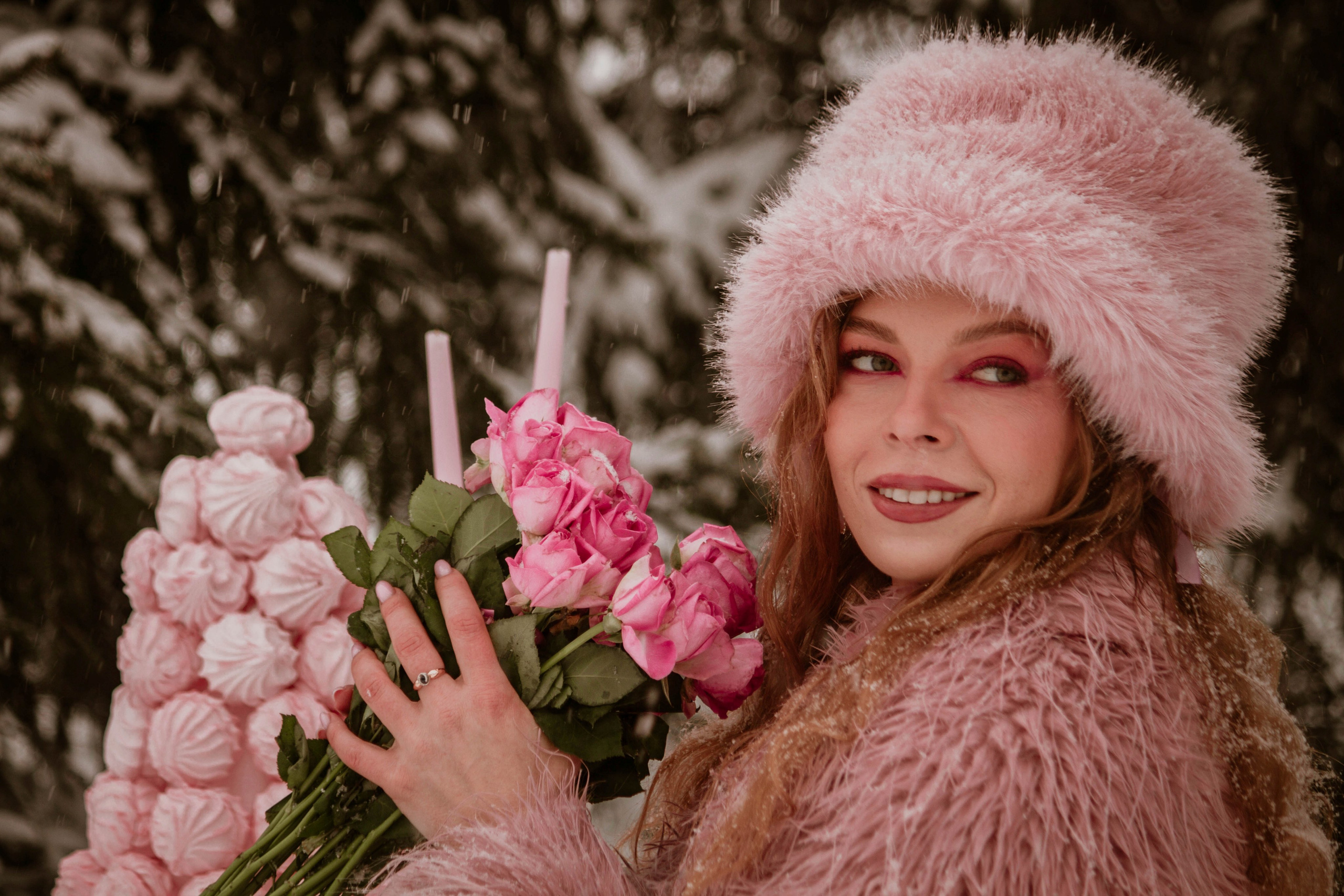 Сладости и снег