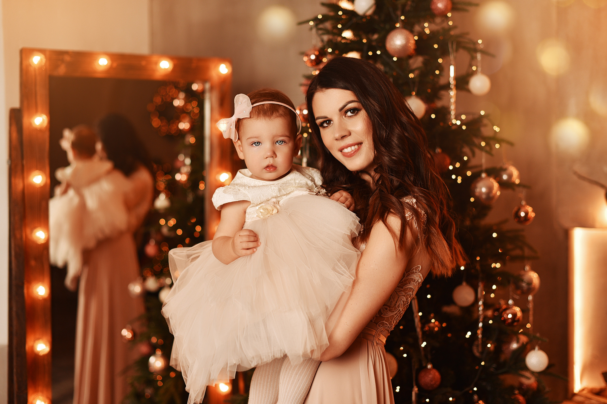 Катюша и Диана Новогодняя