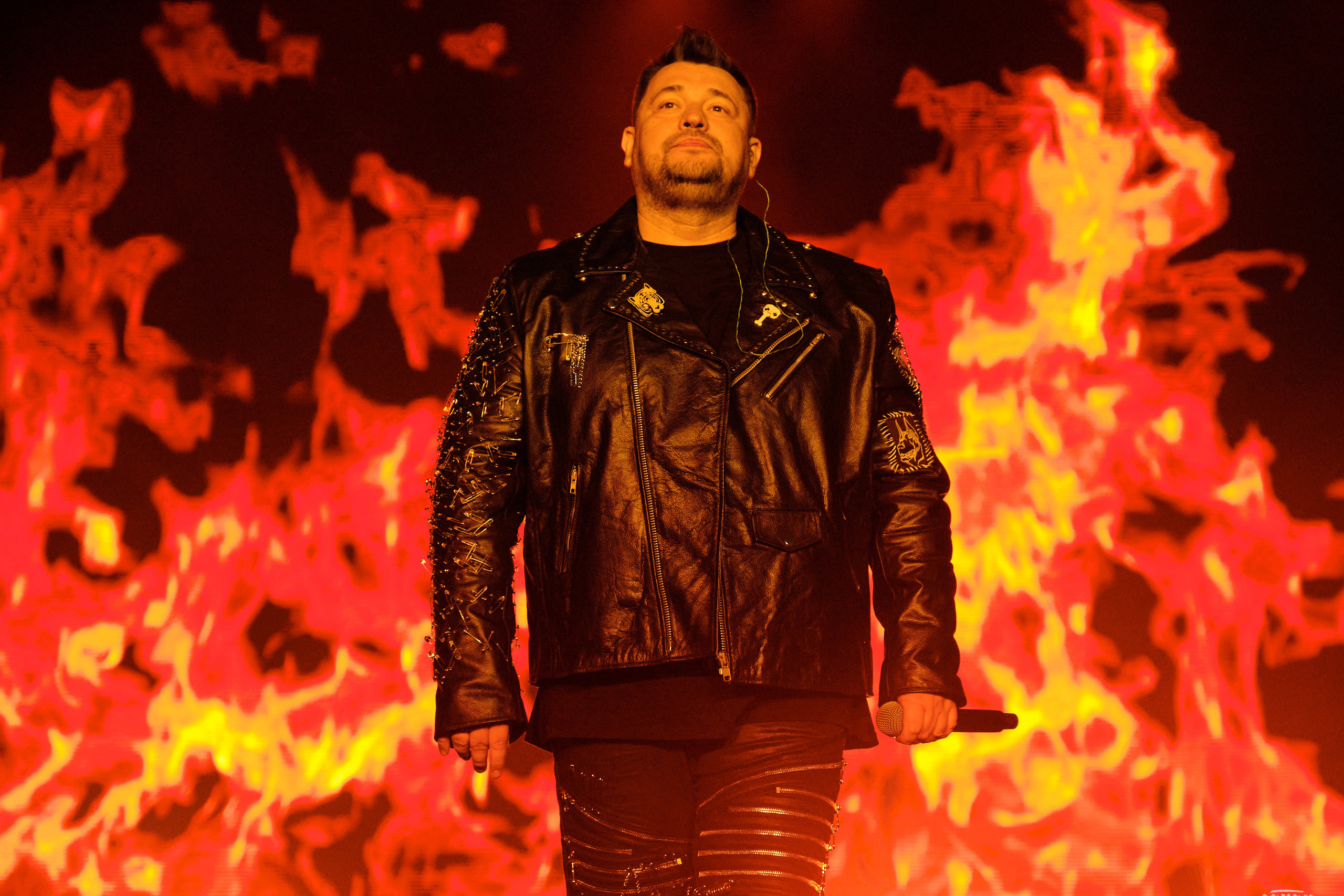 Сергей Жуков и Руки Вверх гости Niletto и Михаил Жуков