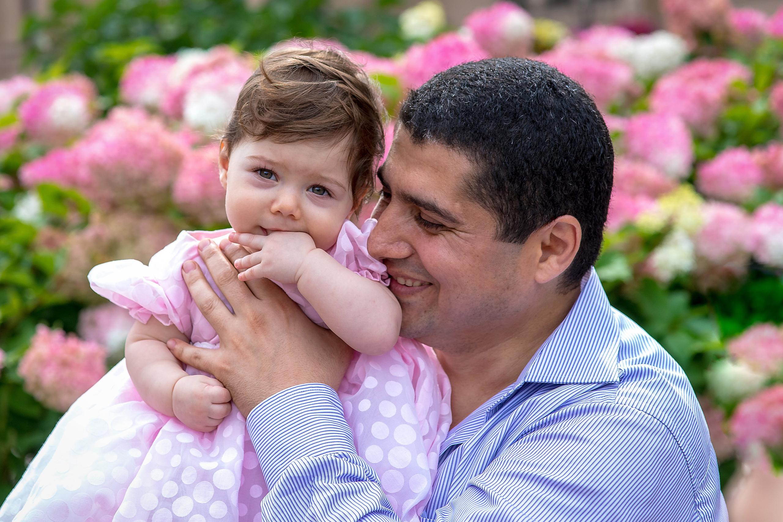 Таинство крещения в армянской церкви.