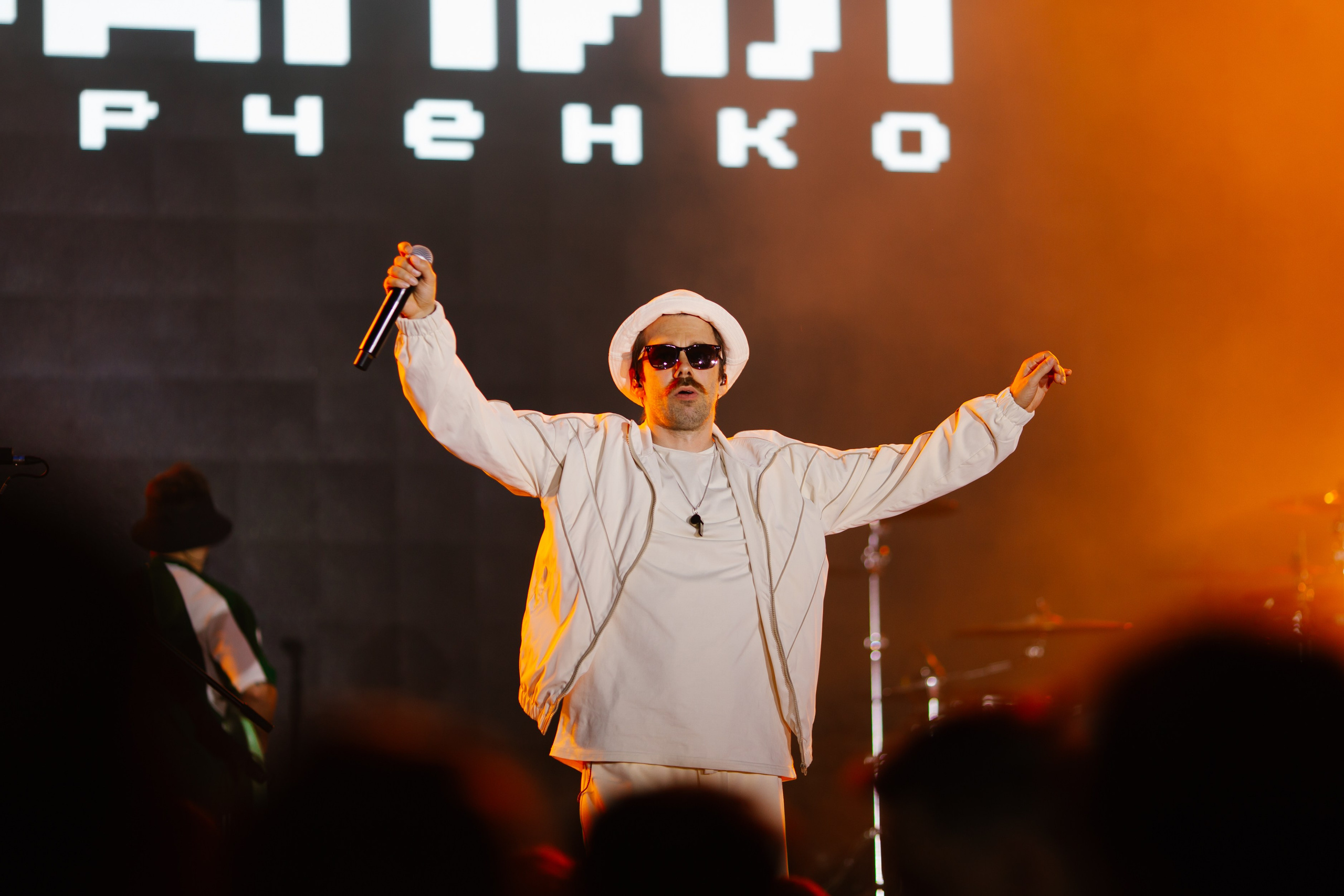 Людмил Огурченко, Заточка