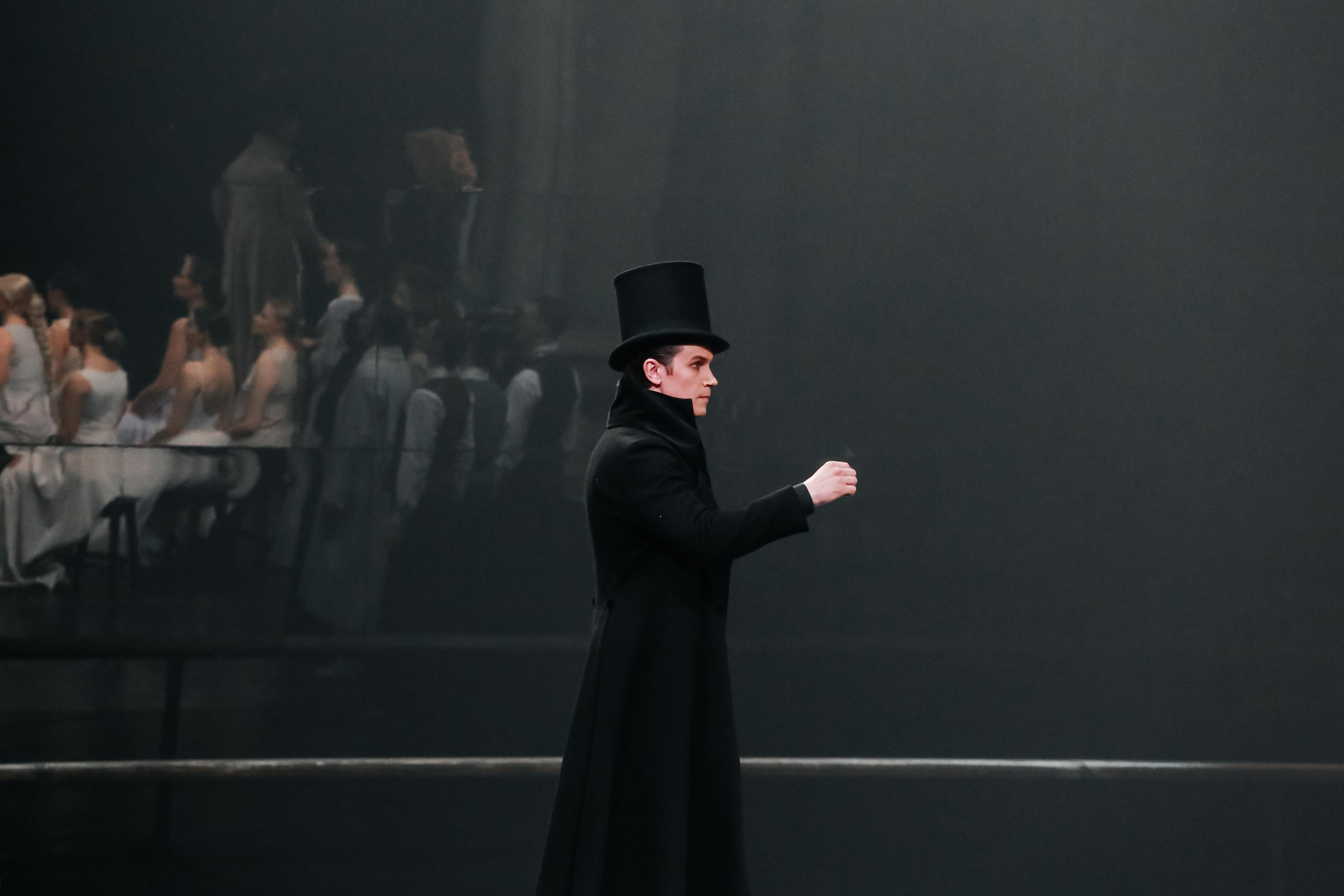 «Онегин». Театр Вахтангова. Режиссер Римас Туминас