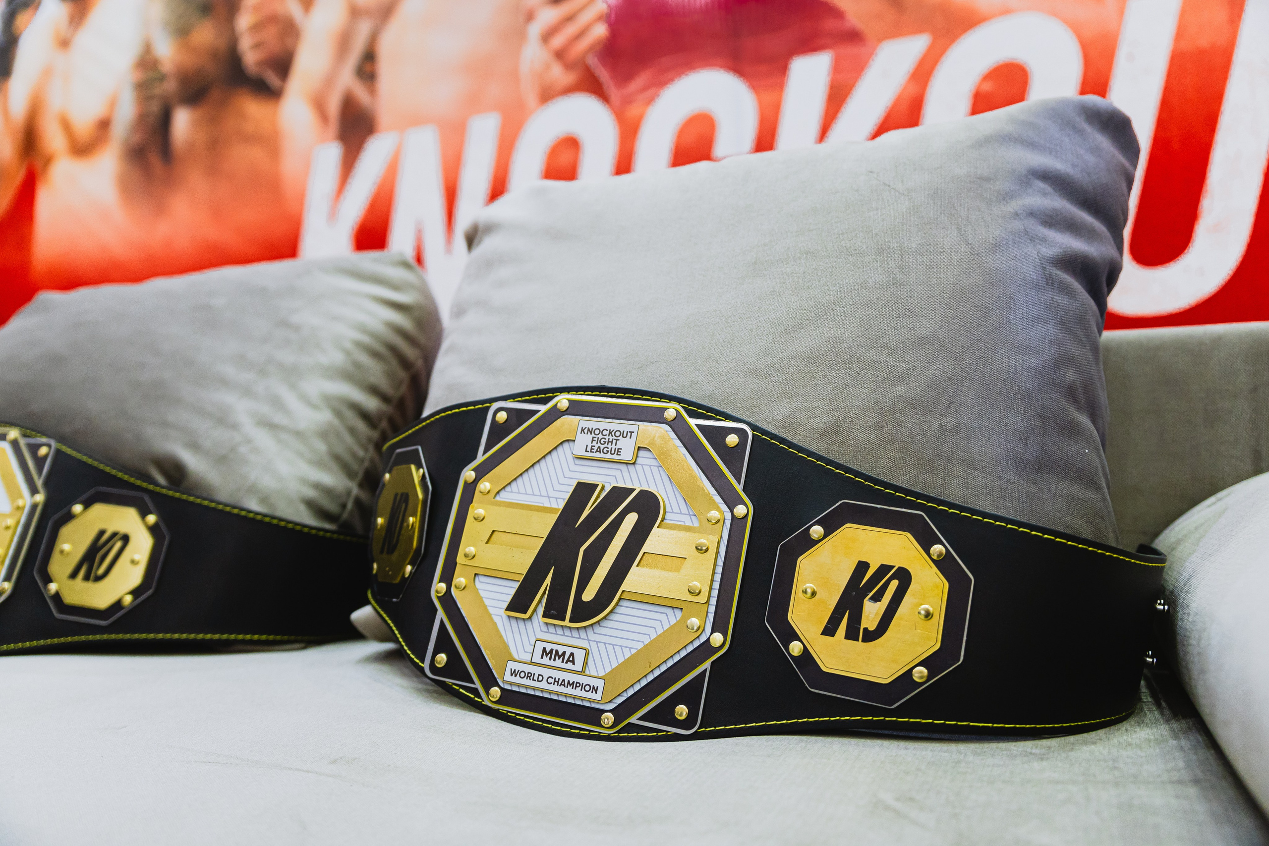 ММА. KNOCKOUT — FACE TO FACE