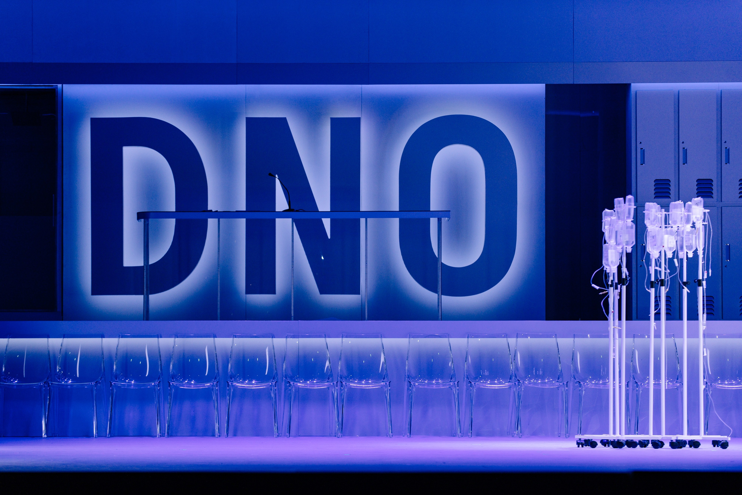 По Горькому