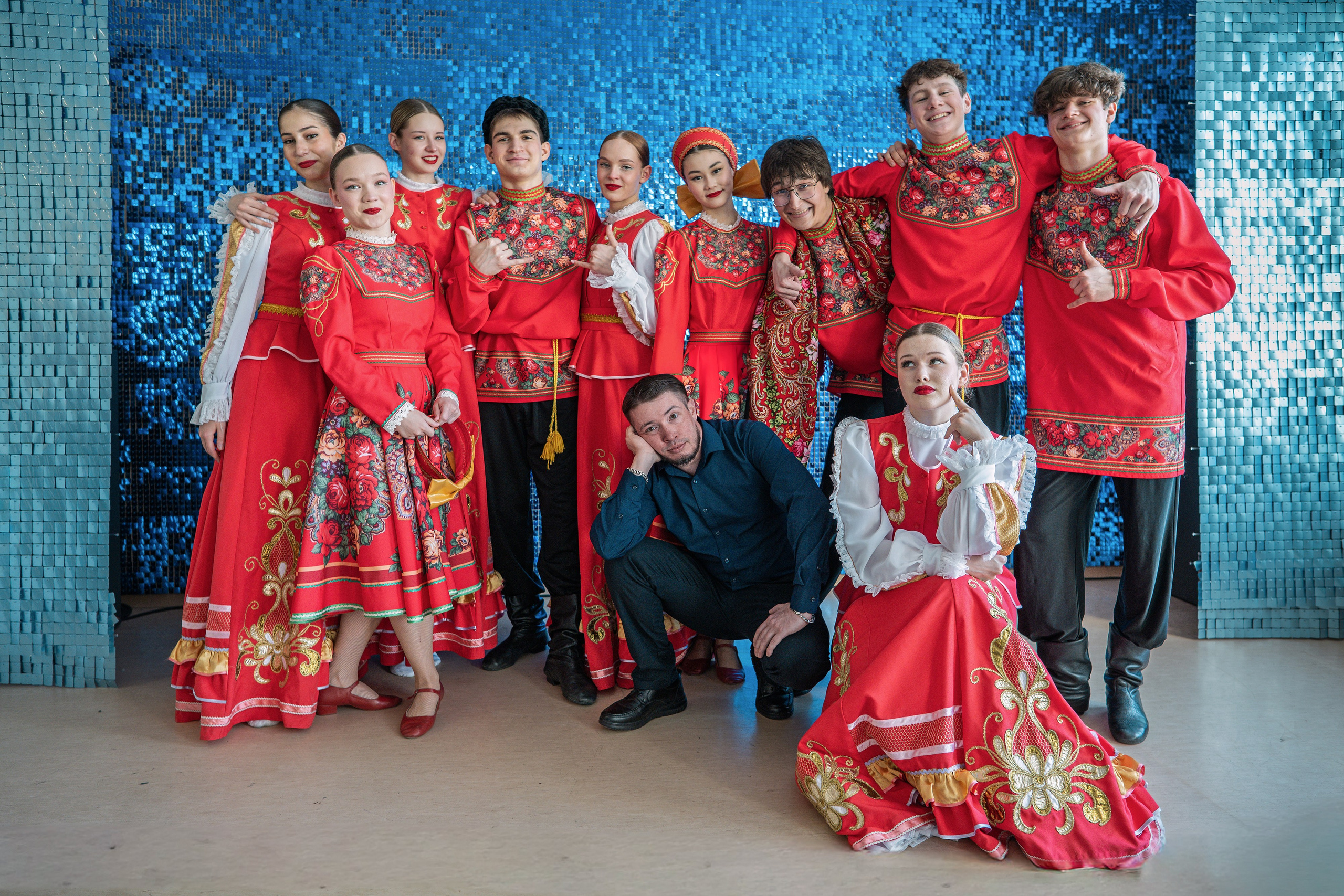 [18.04.26] «Вдохновение» в фойе КДЦ им. В. Высоцкого (после отчетных концертов)