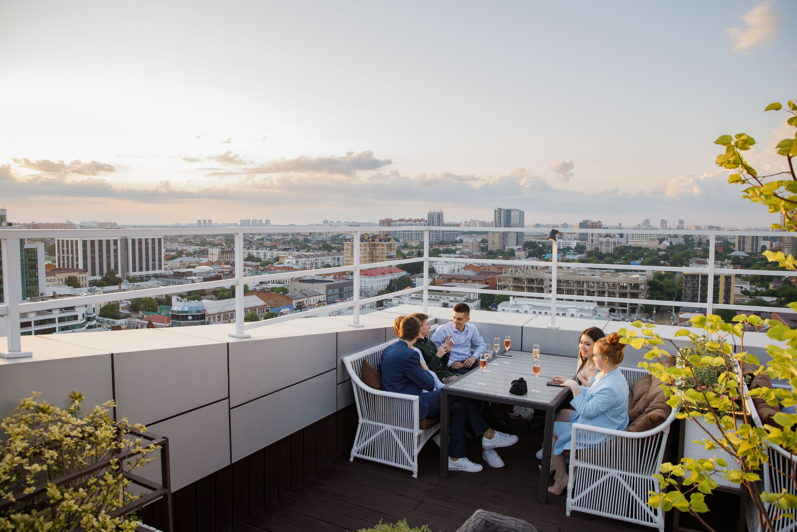 Выпускной. Ресторан Разговоры