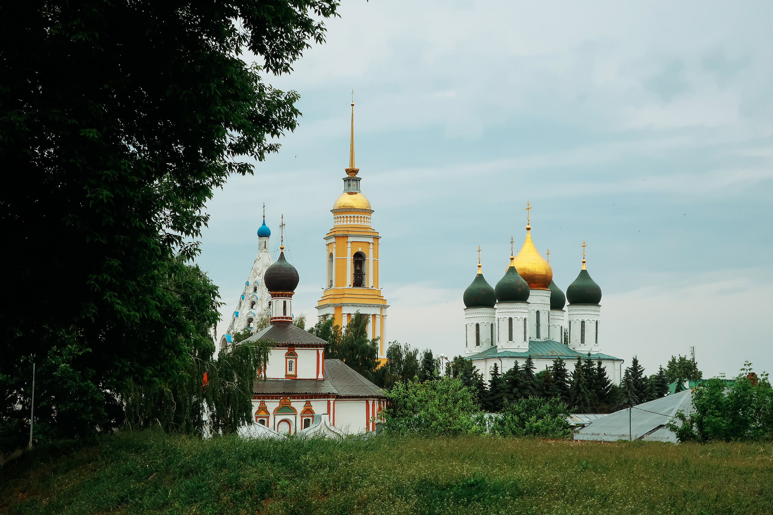 Фотопрогулки. Проект «Фотокладовка»: блог уличной фотографии в формате street photo