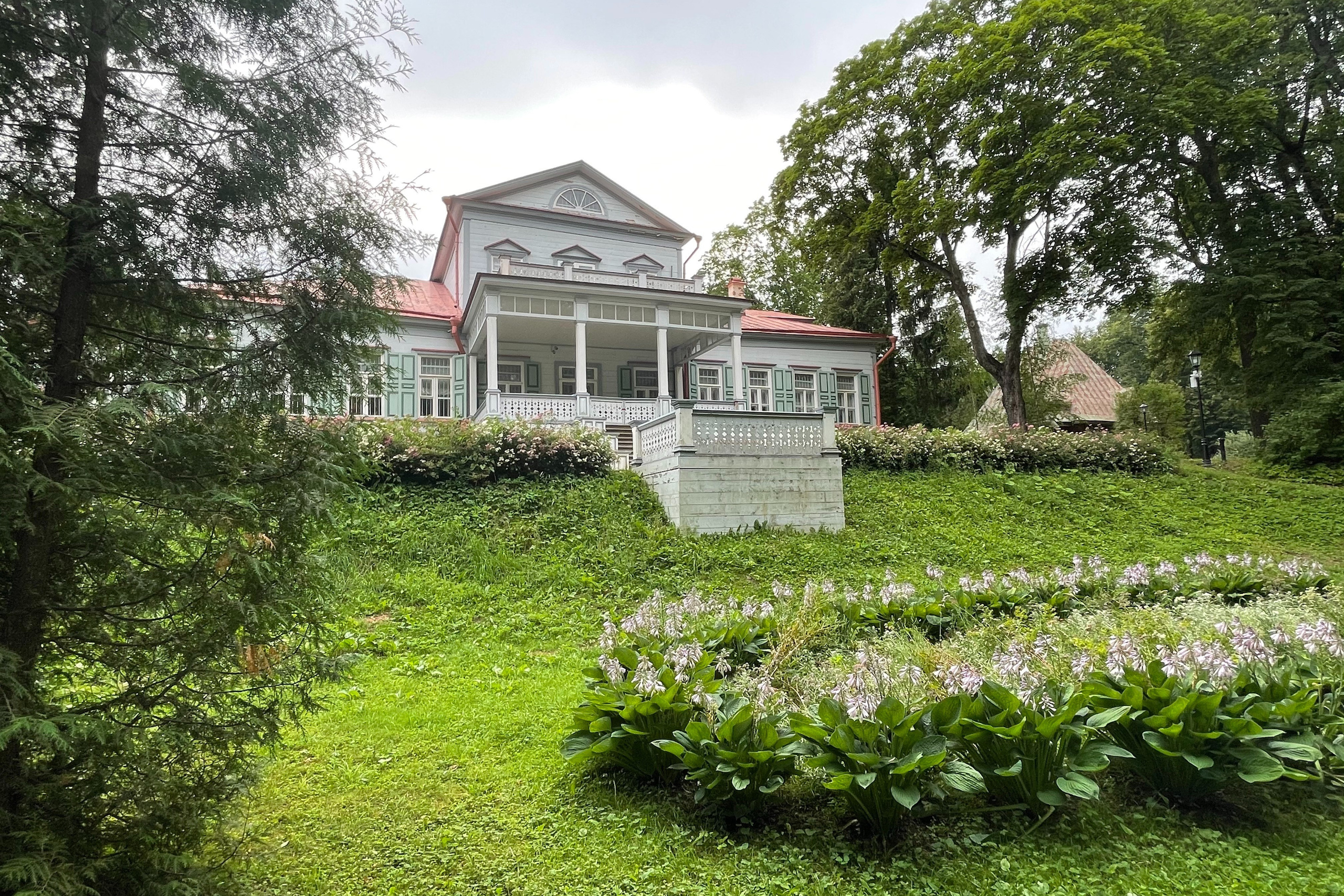 Фотопрогулки. Проект «Фотокладовка»: блог уличной фотографии в формате street photo