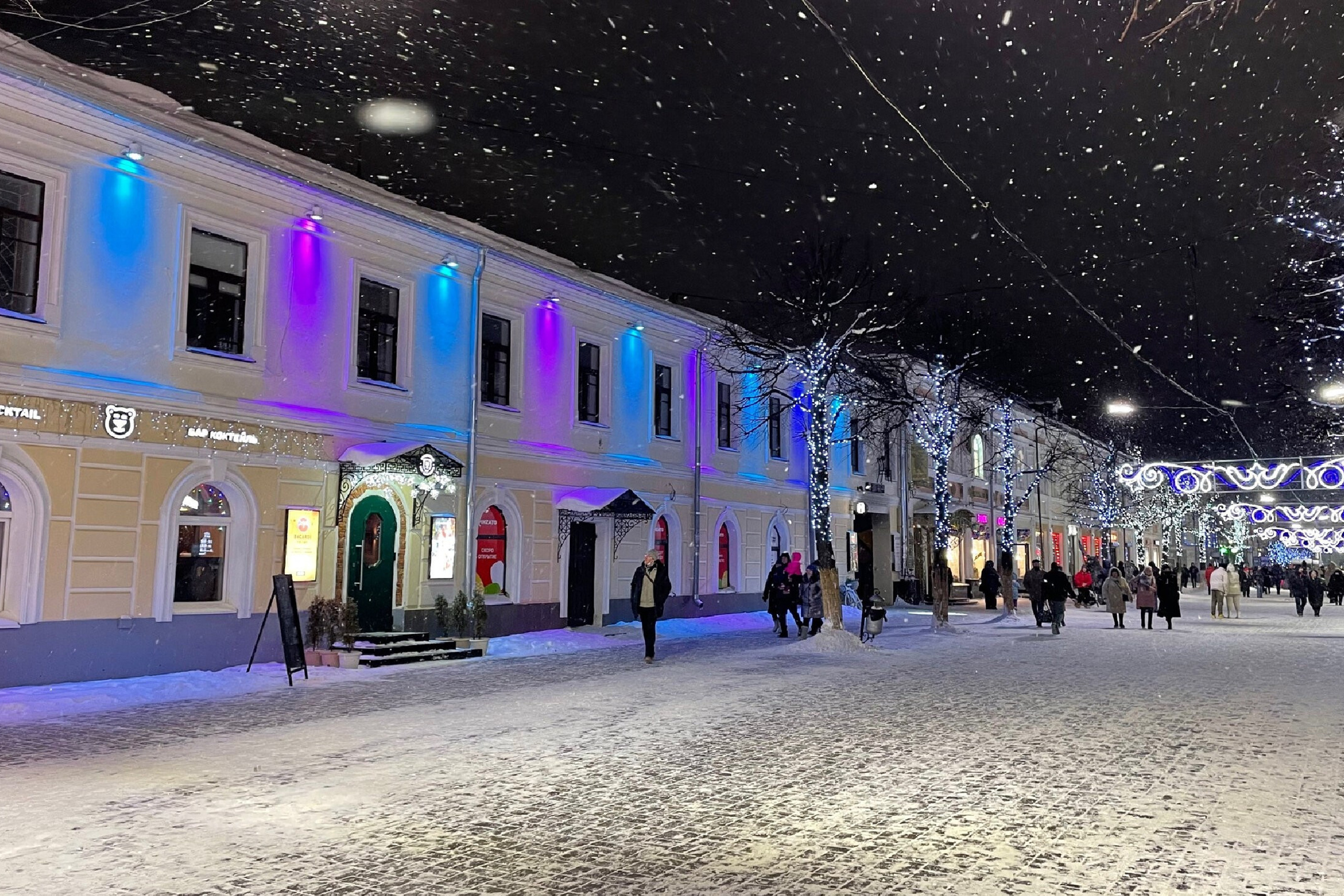 Фотопрогулки. Проект «Фотокладовка»: блог уличной фотографии в формате street photo