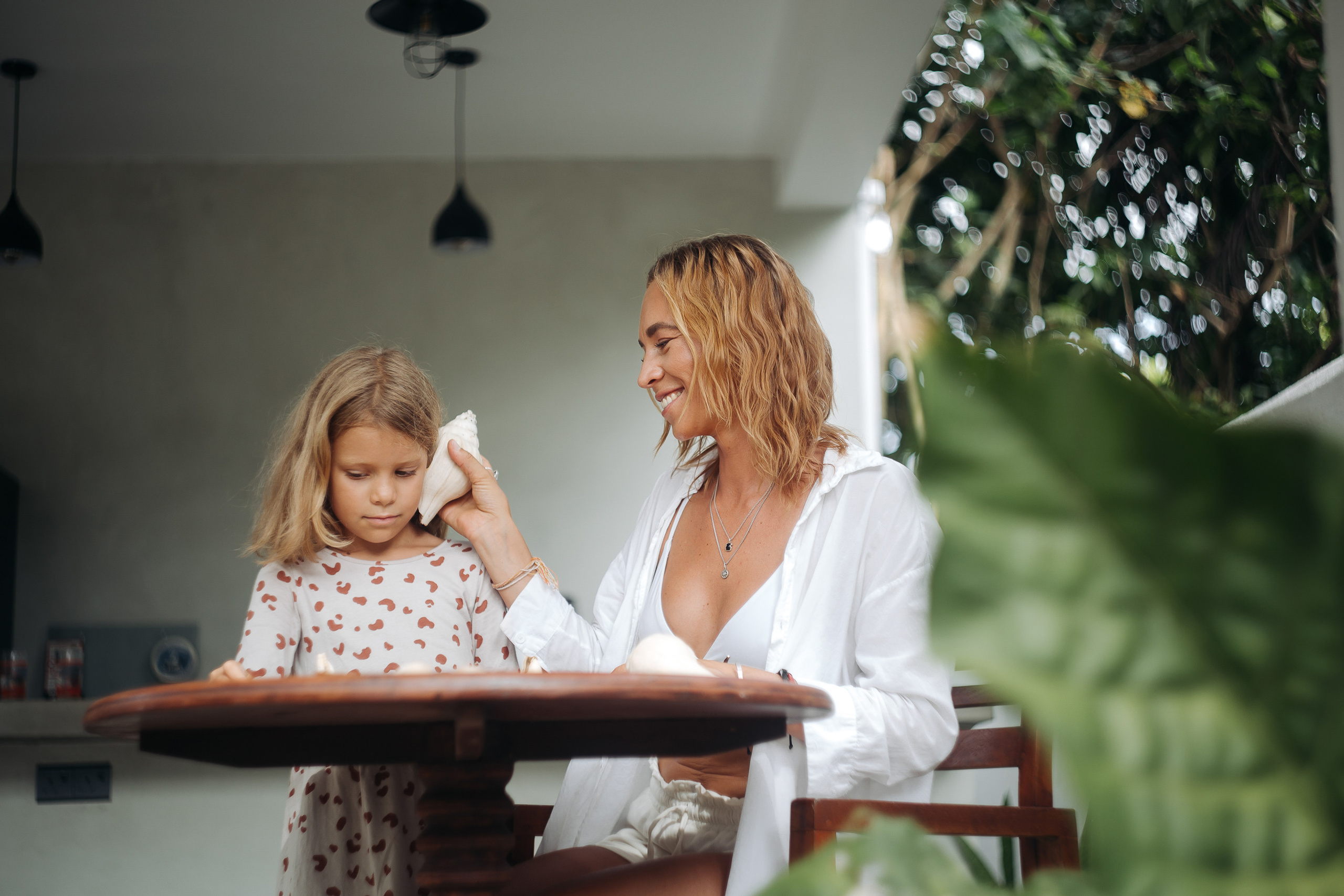Olga & her daughter. Villa in Ahangama (Sri Lanka)