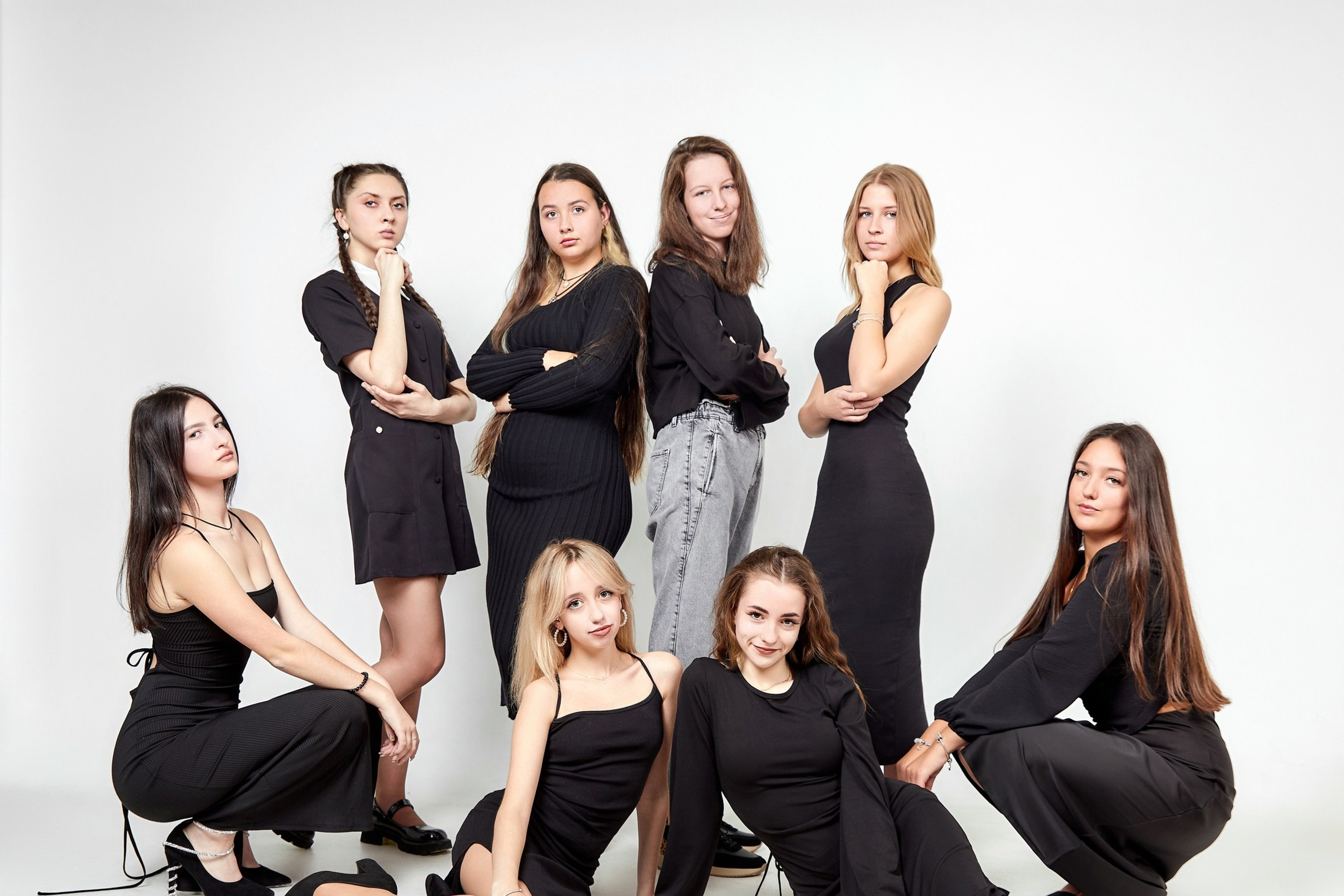 ШКОЛЬНИКИ. ФОНОВАЯ СТУДИЯ