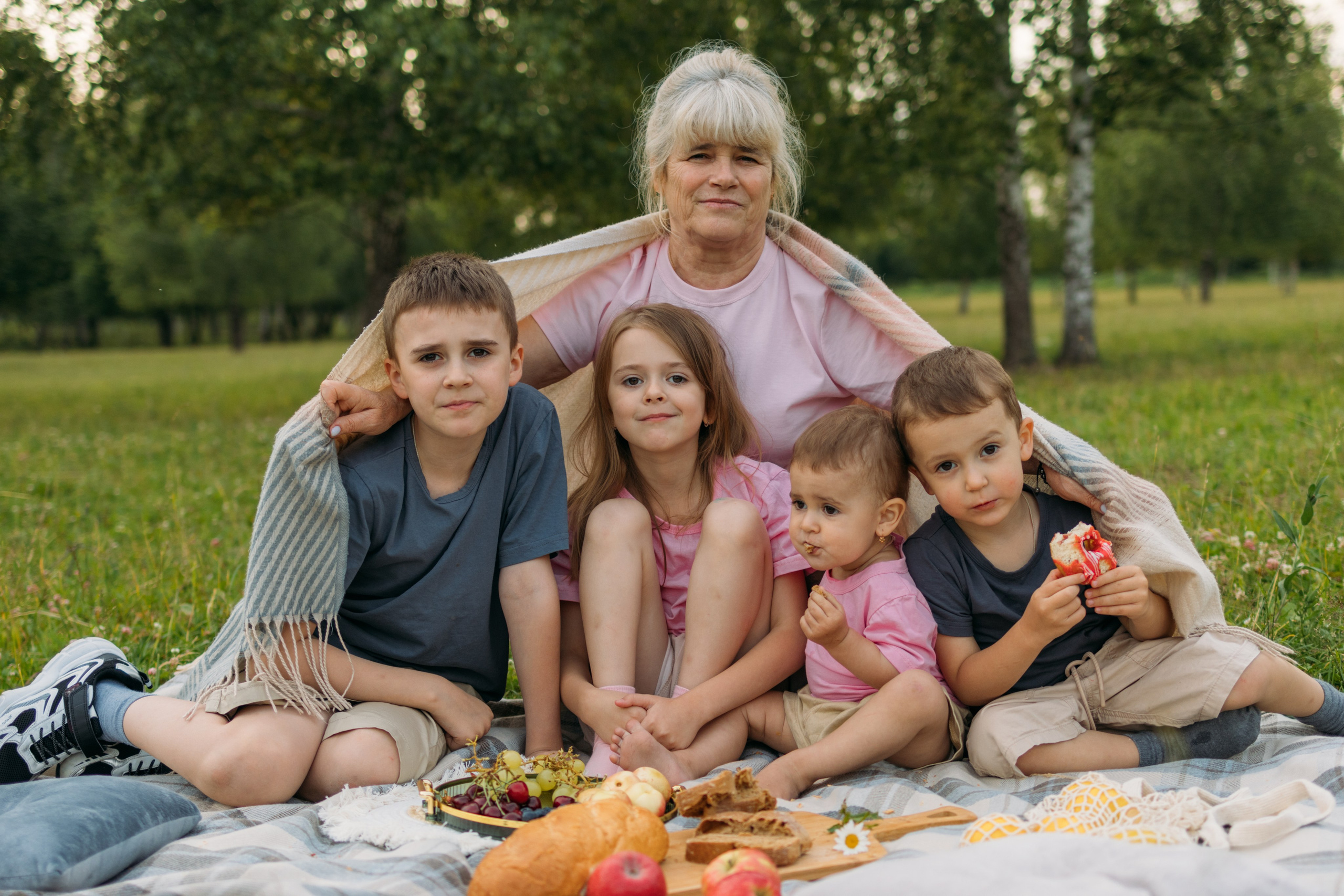 Пикник с бабушкой