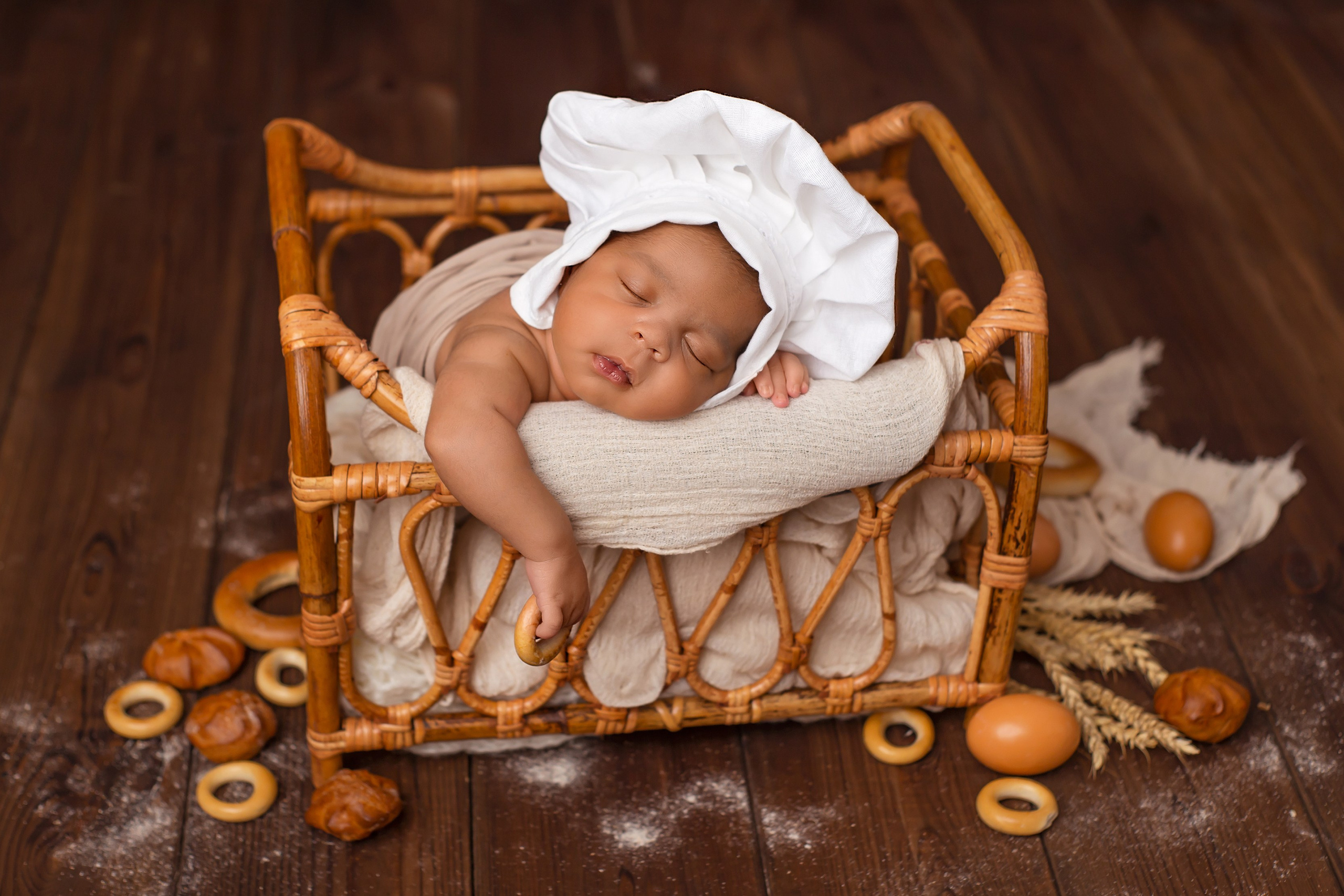 О фотосессии новорождённых. Оля Март. Фотограф новорождённых город Лида. Фотограф на годик в Лиде