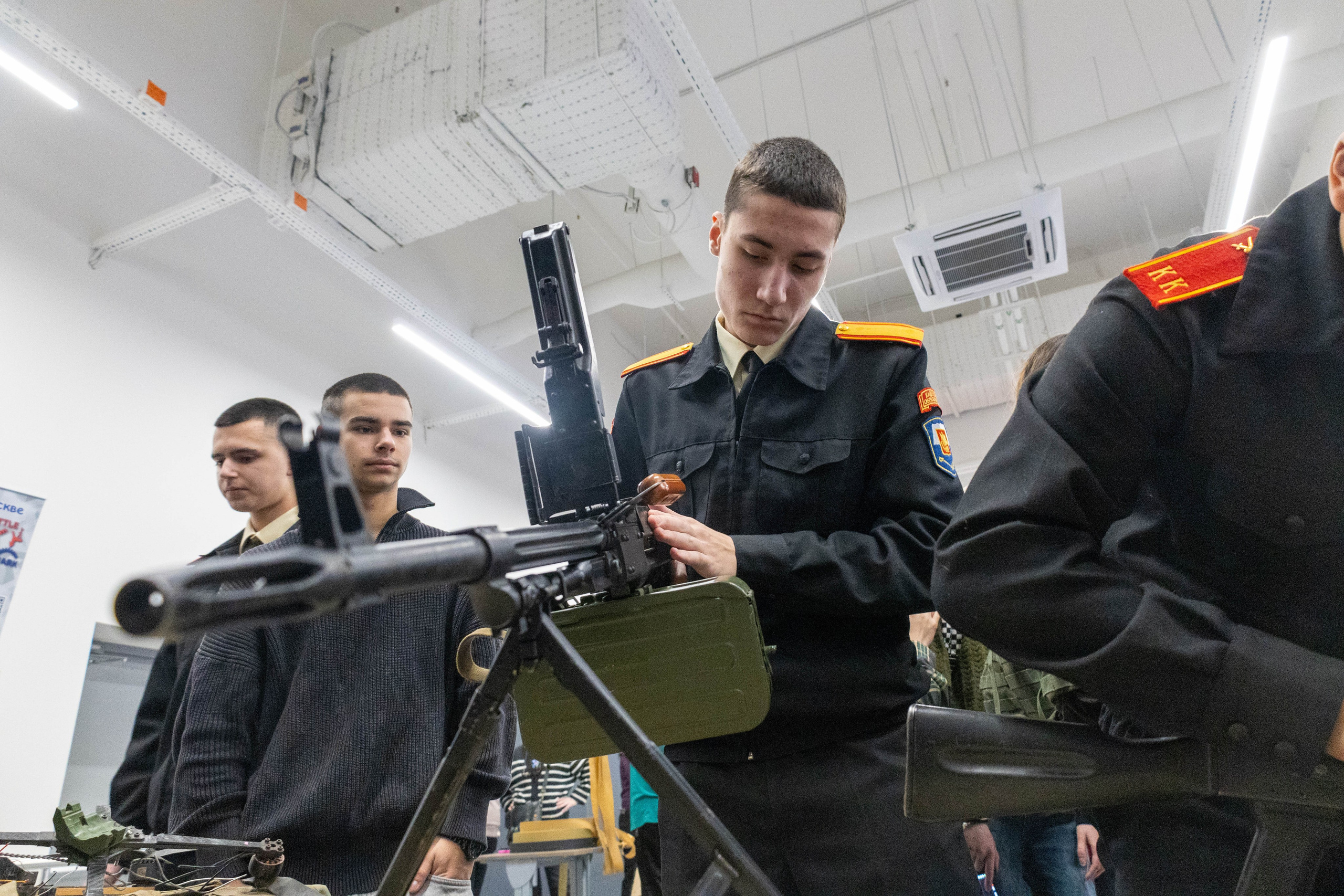 Выставка «Наш путь к победе»