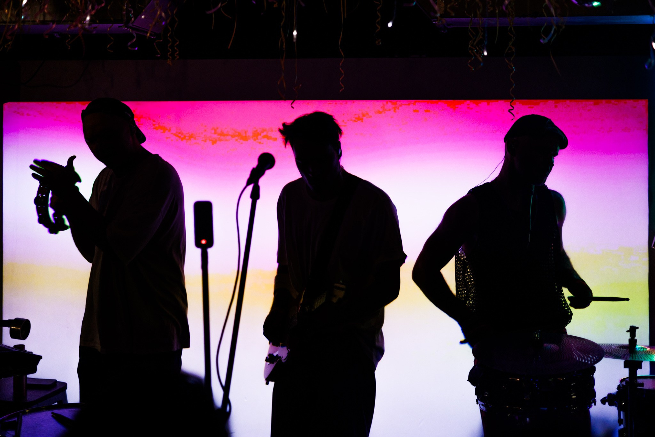 Икар, Electric Lines, Магнитола, 10.01.26, Jawsspot