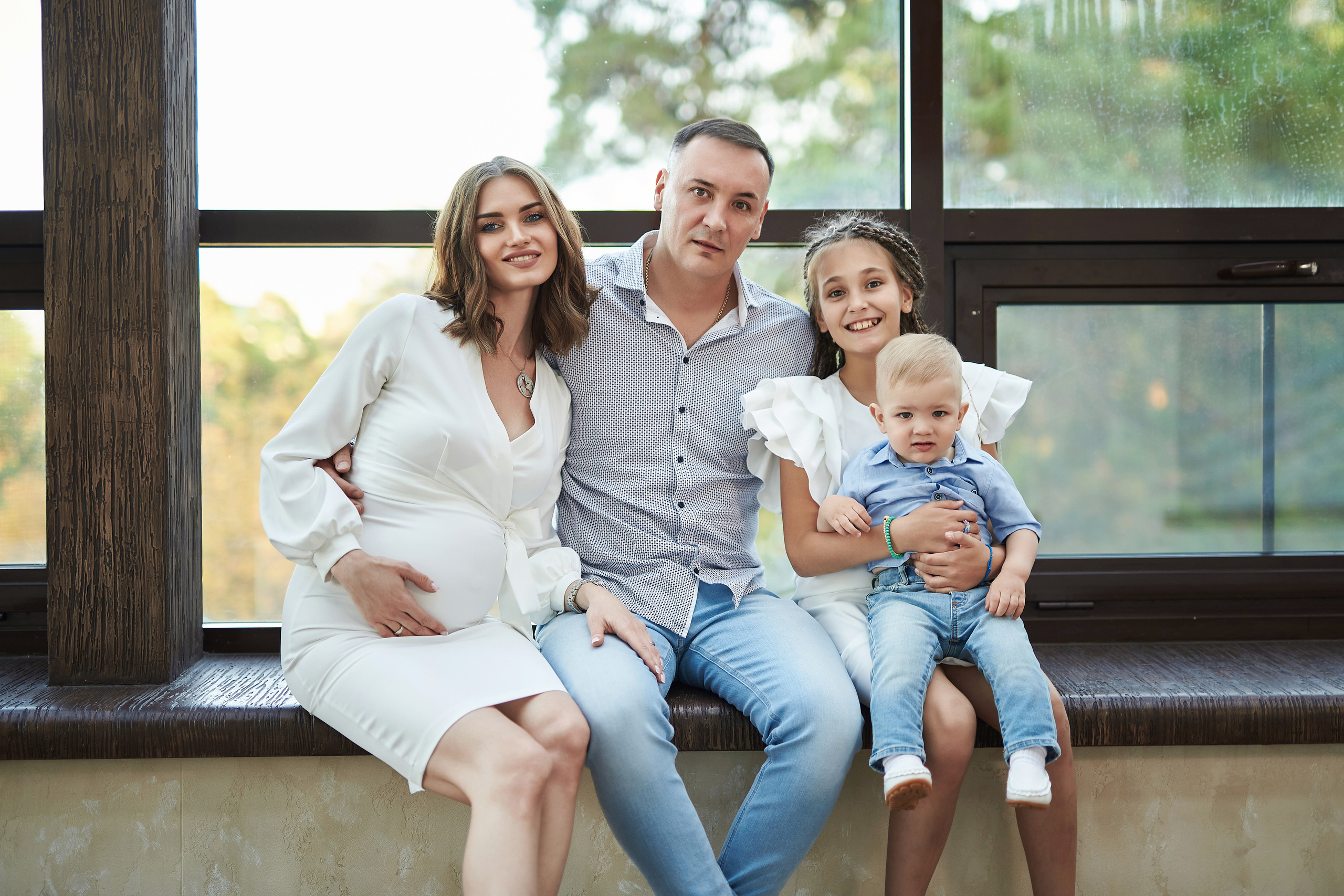 Елена и семья