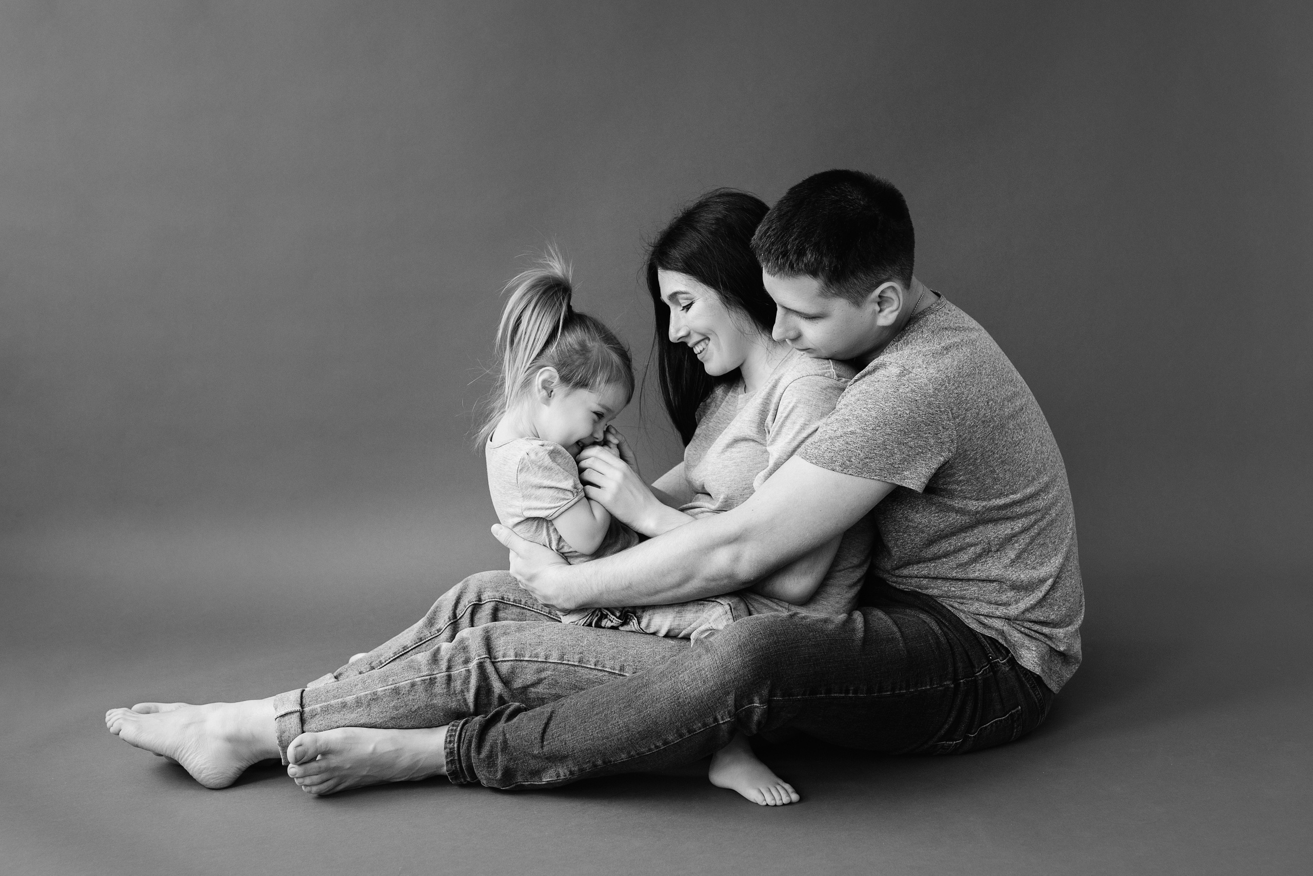 Студийный минимализм. Семья.