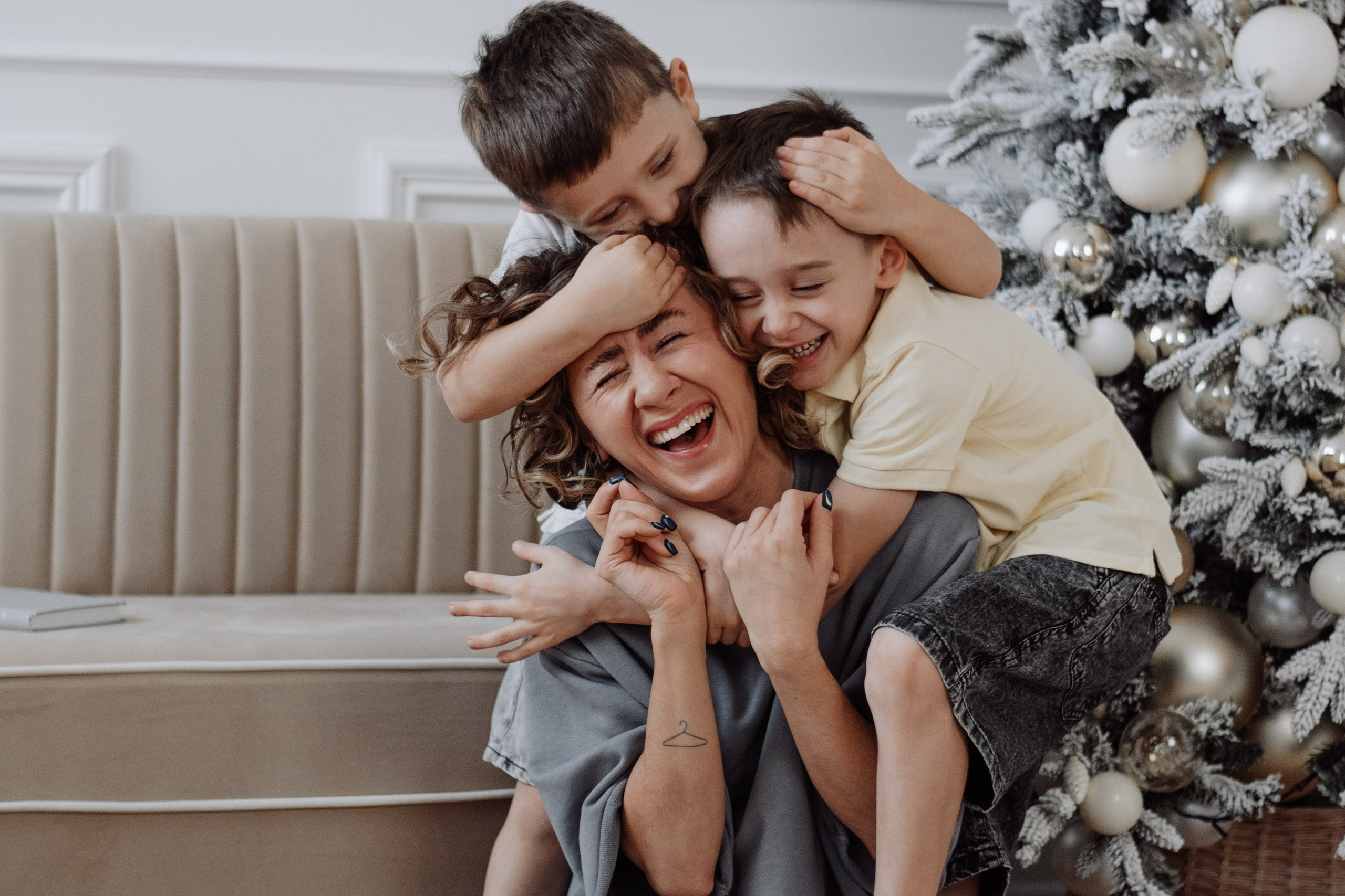 Озорные ребята