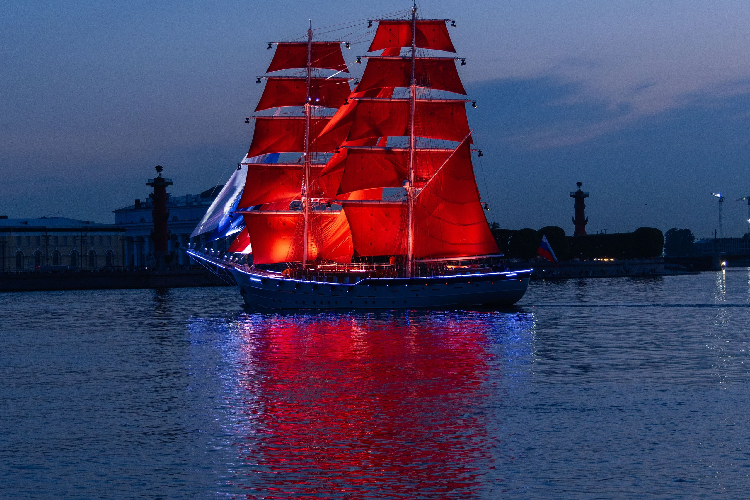 Алые преалые паруса 2025