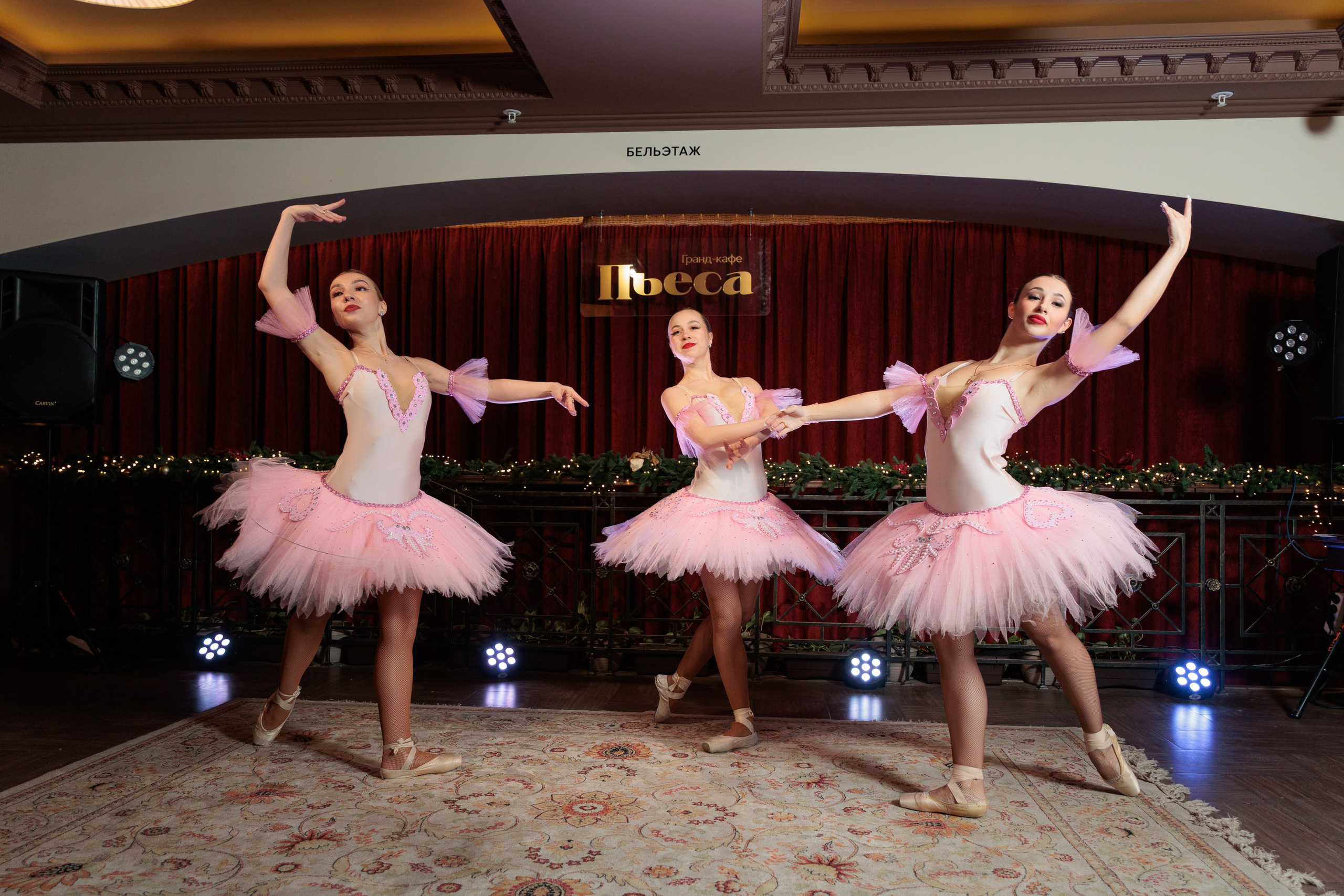 Новогодний щелкунчик