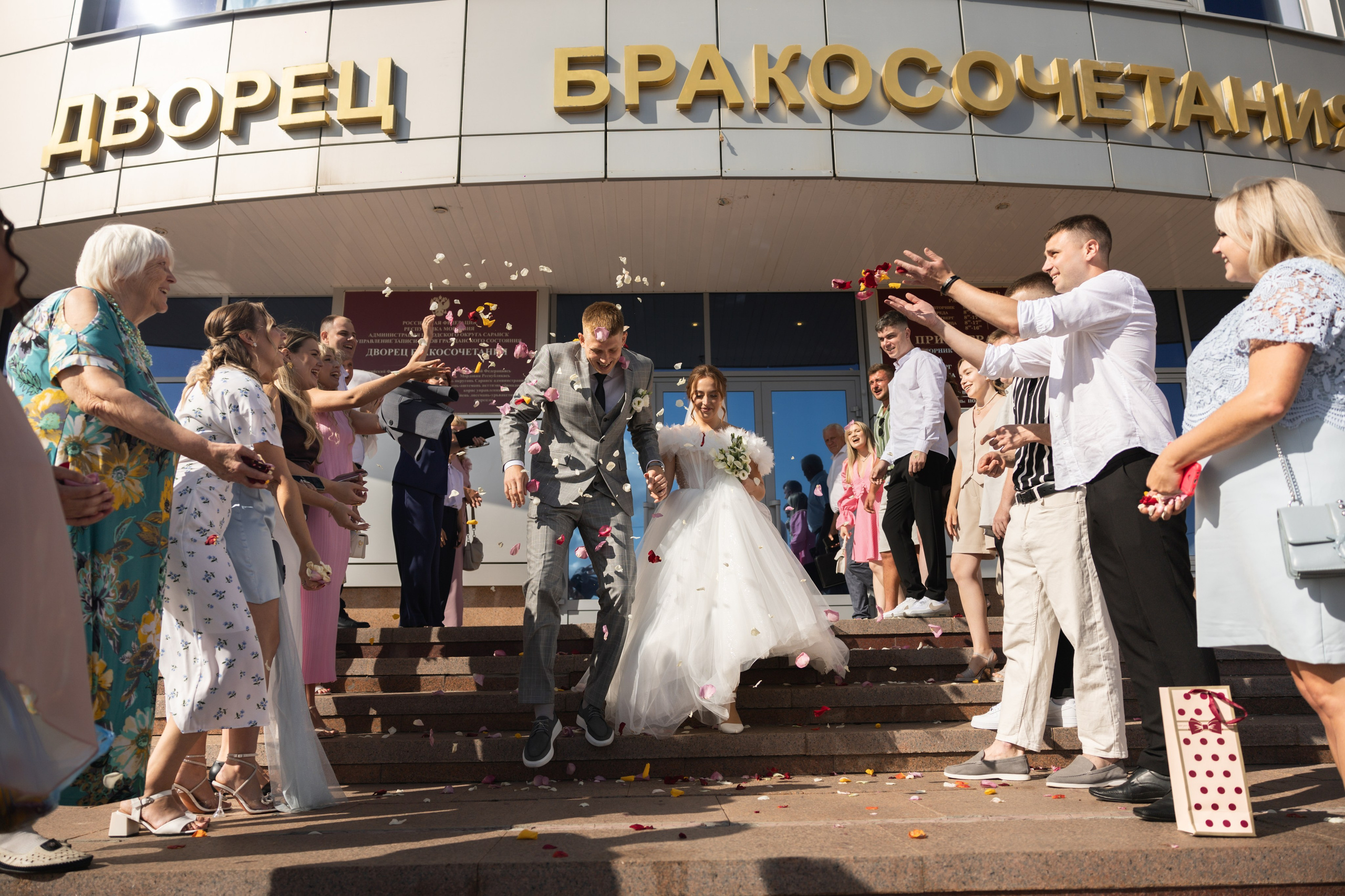 Современная свадьба в Саранске. Свадебный Фотограф и Видеограф — Всеволод Бобров