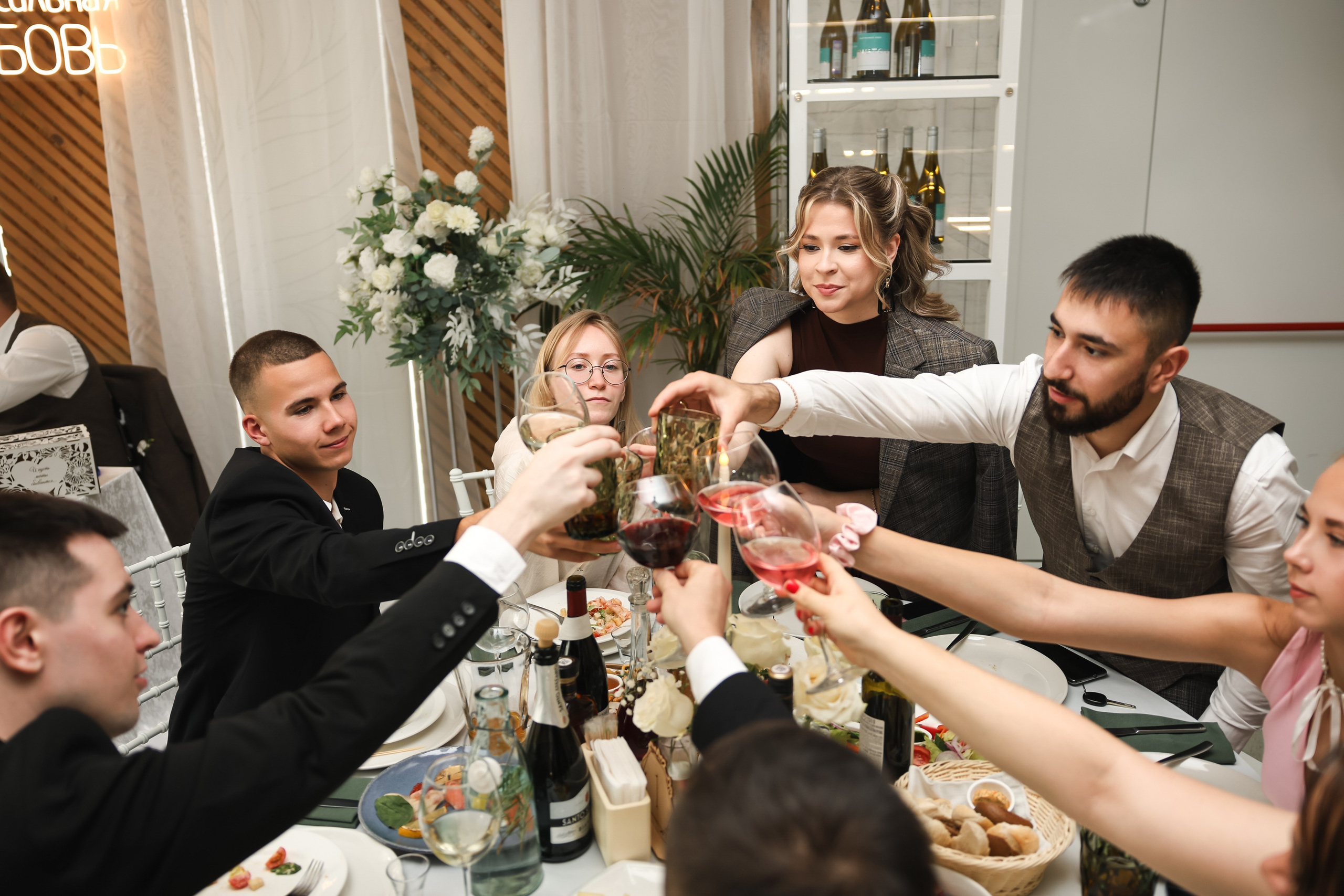 V & A. Свадебный Фотограф и Видеограф — Всеволод Бобров