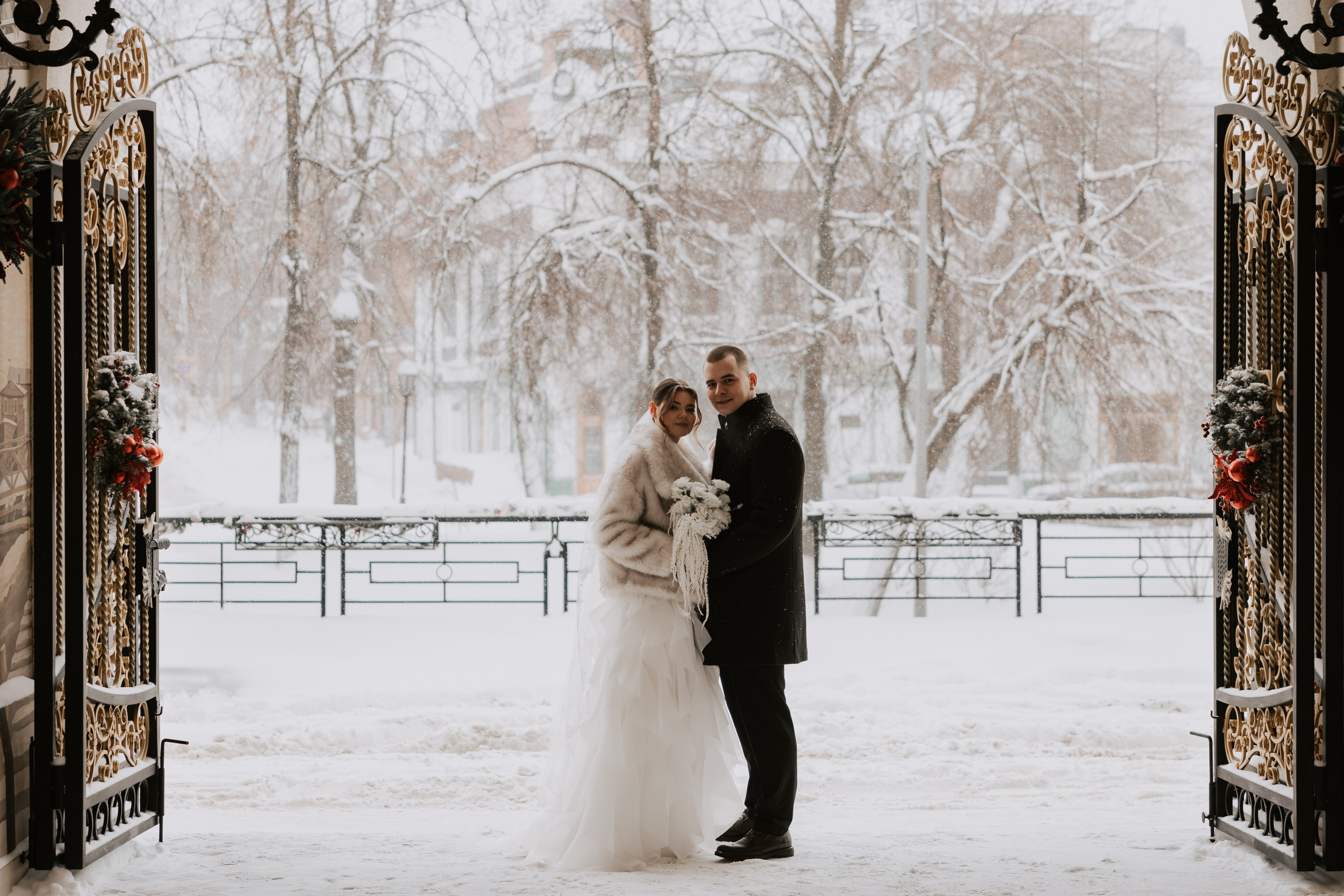 Свадебная фотосессия в ресторане Gallery отеля Radisson в Ульяновске