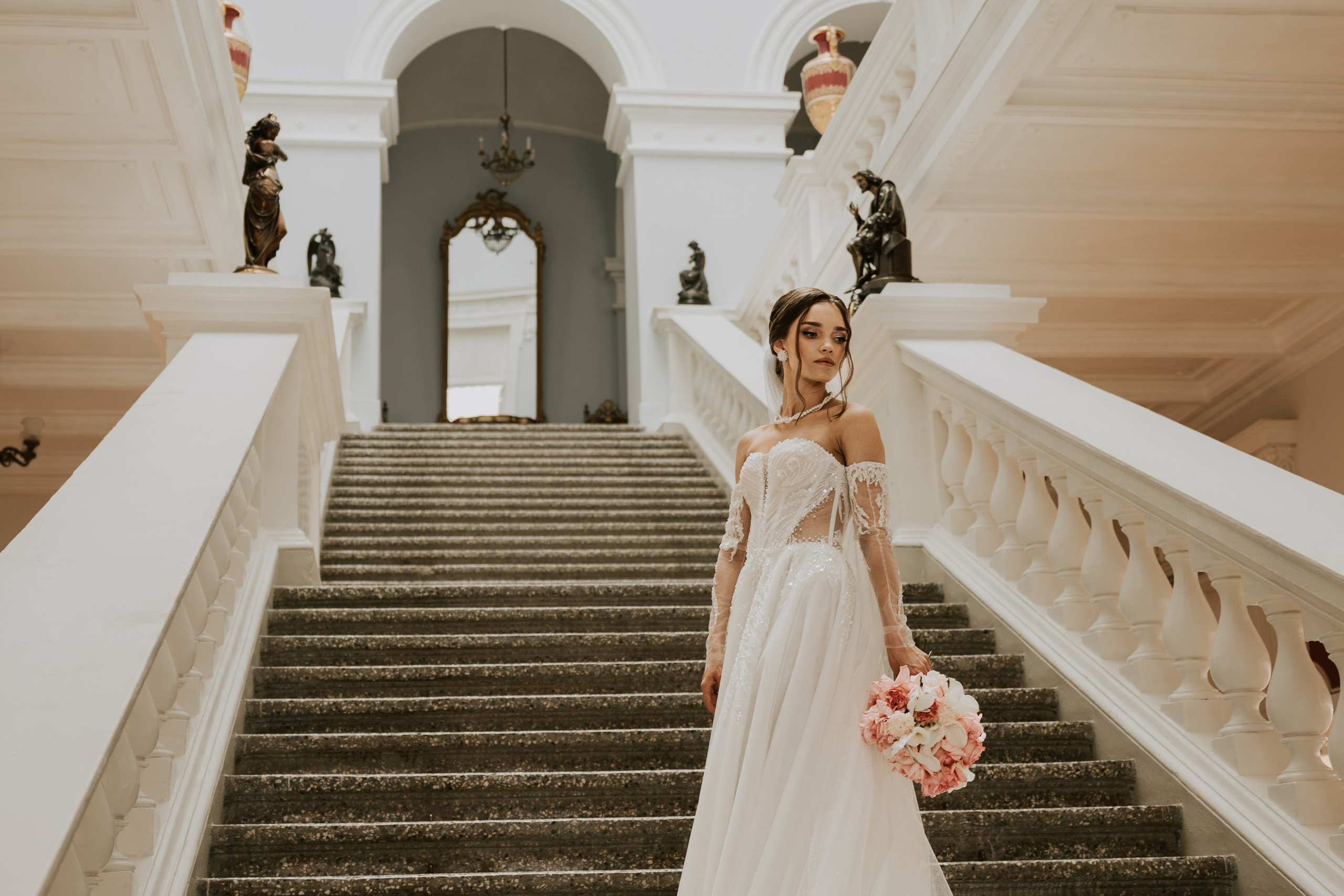 Забронировать музей для жениха и невесты в Ульяновске