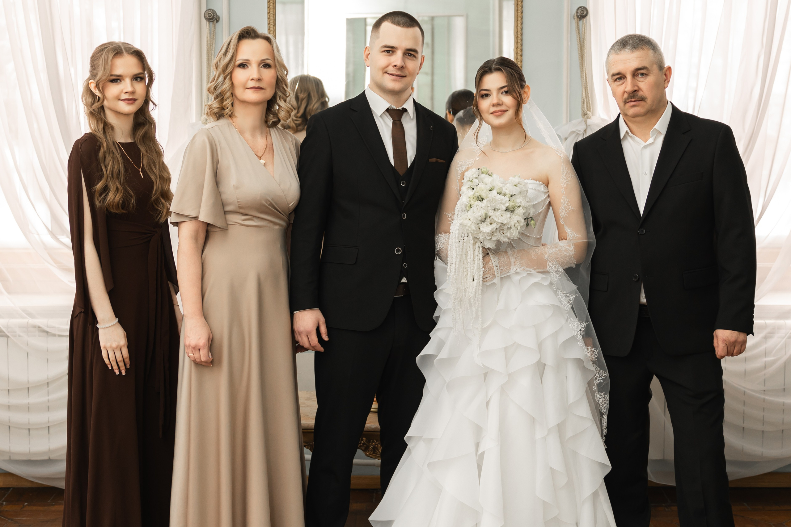 Свадебная фотосессия 2026 в Ульяновске. Свадебный Фотограф и Видеограф — Всеволод Бобров