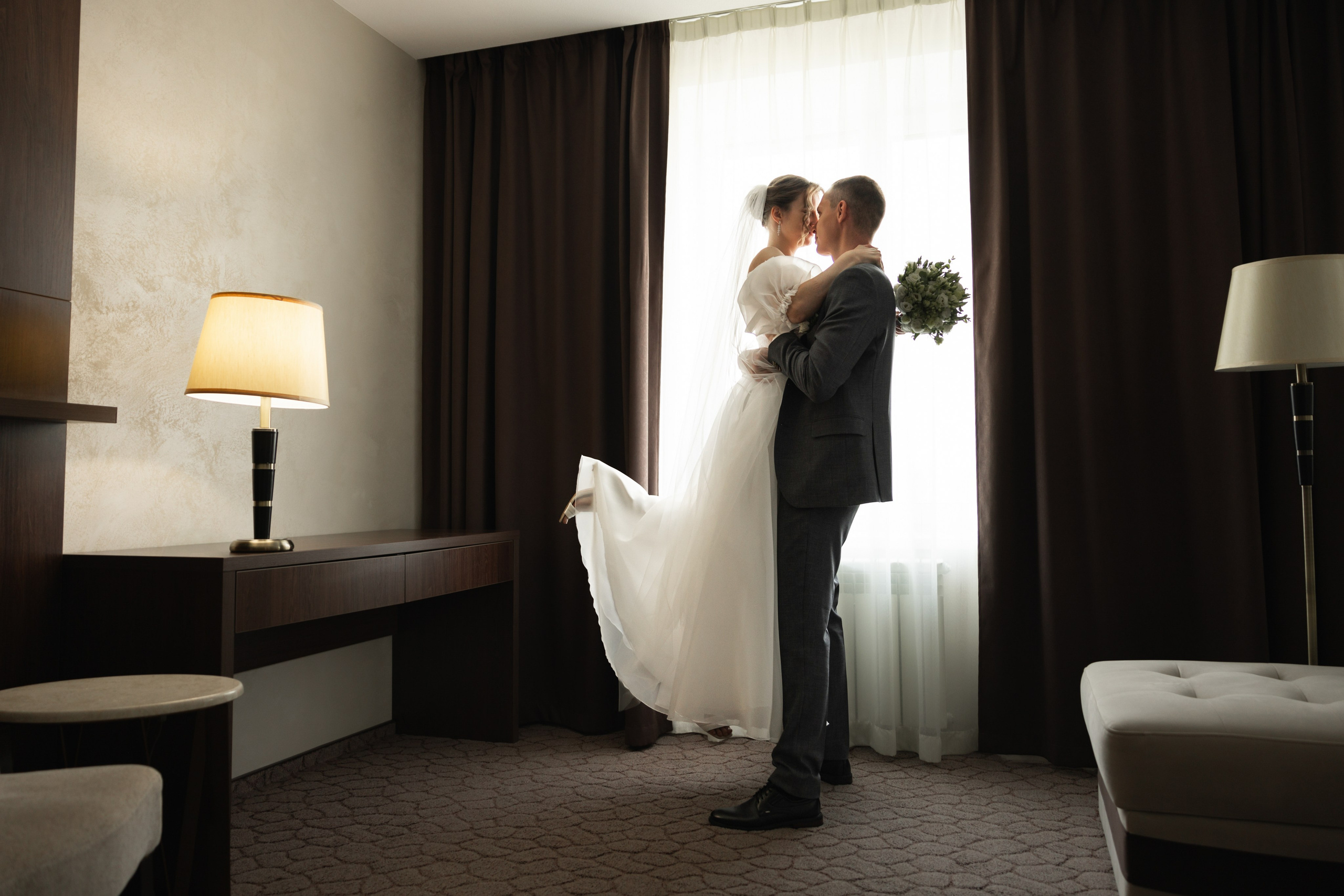 Фотосессия свадьбы в отеле Мираж Ульяновск