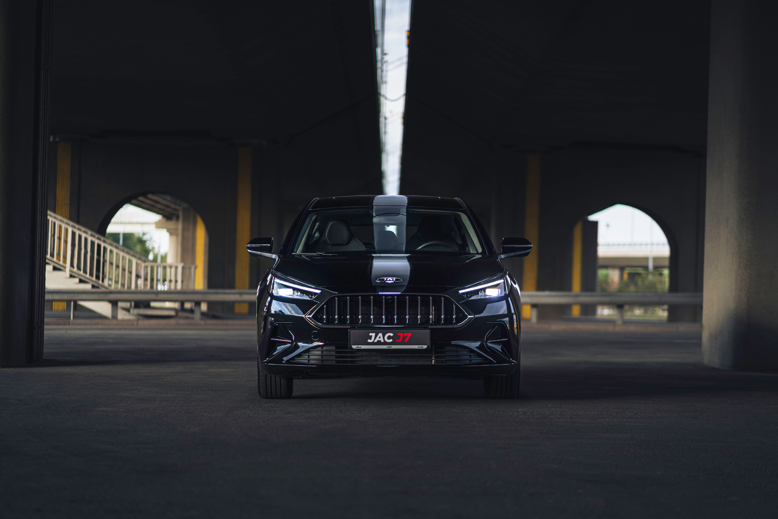 JAC J7