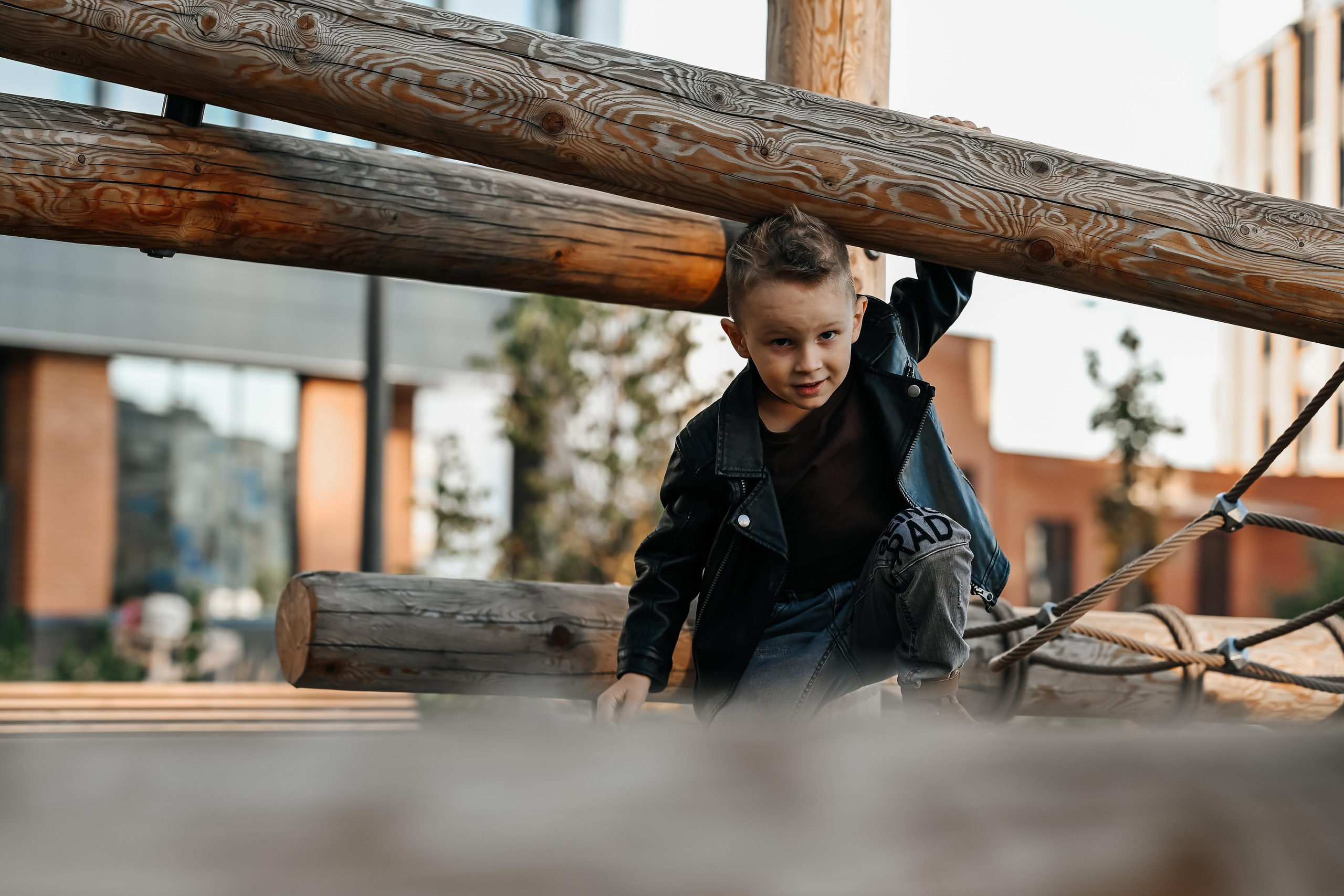 Детство бывает разным