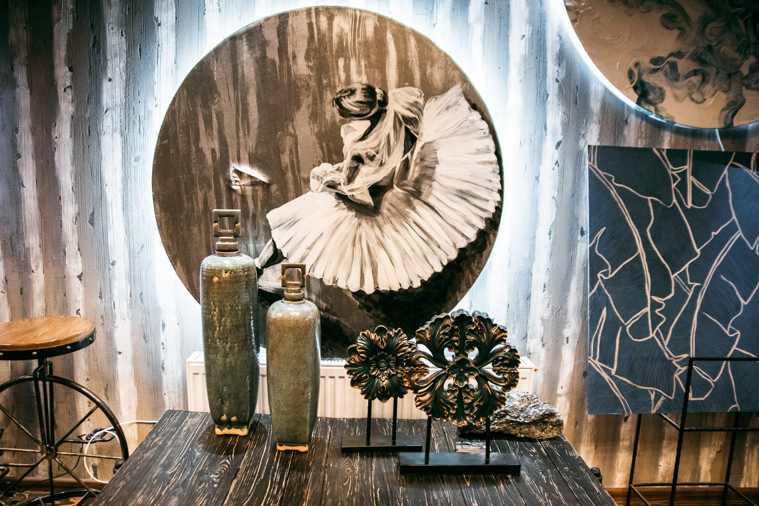 Выставка Картин Кузьминой Марии Q-MARIA Форм-Арт