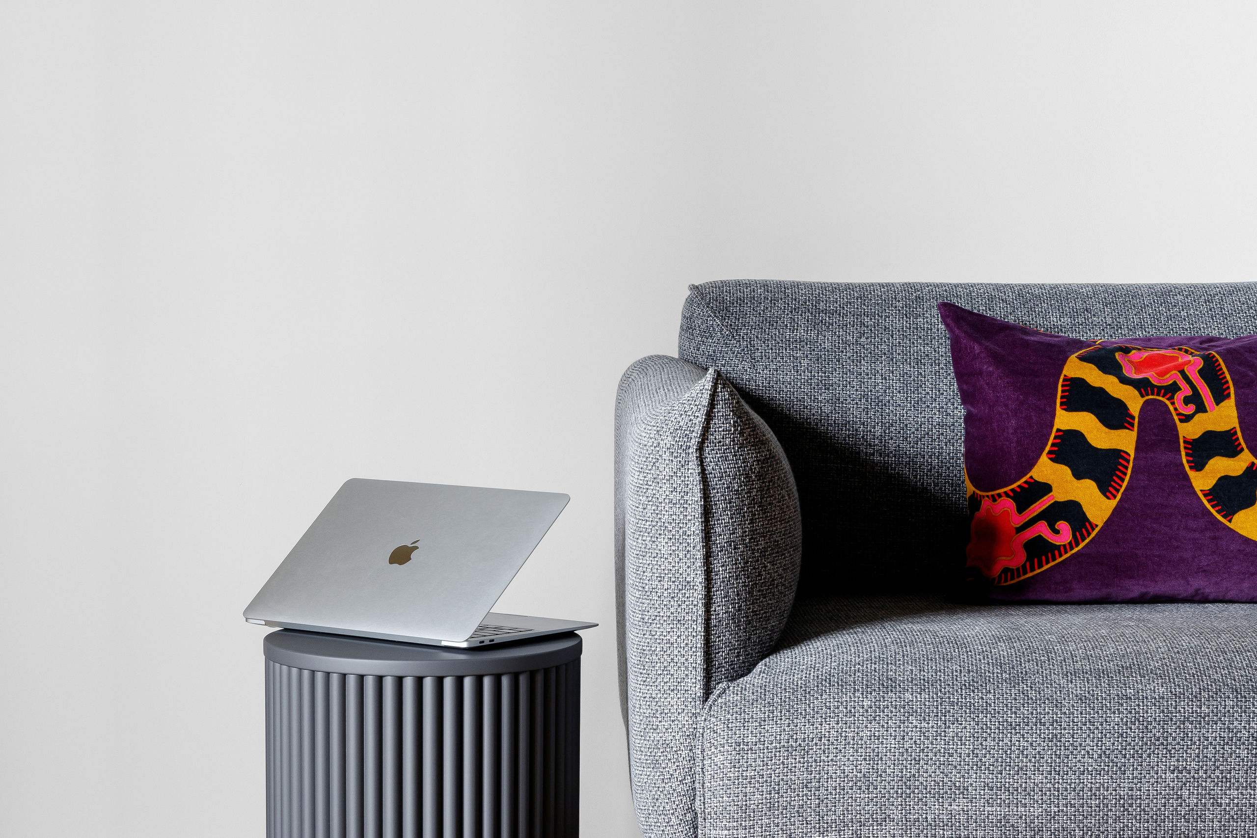 Клевер Шкаф. Столы для маркетплейсов