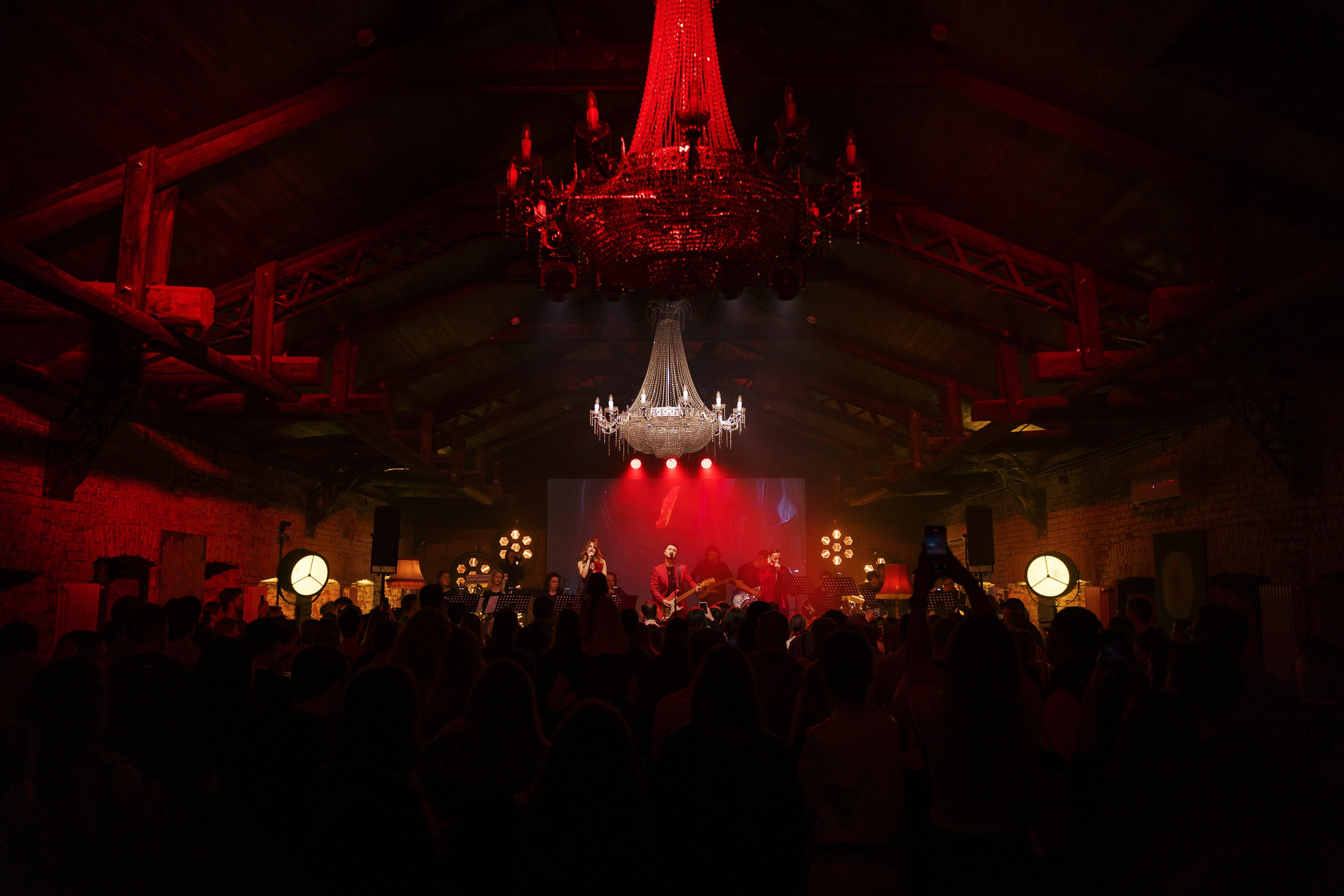 Благотворительный концерт «MEMRA»