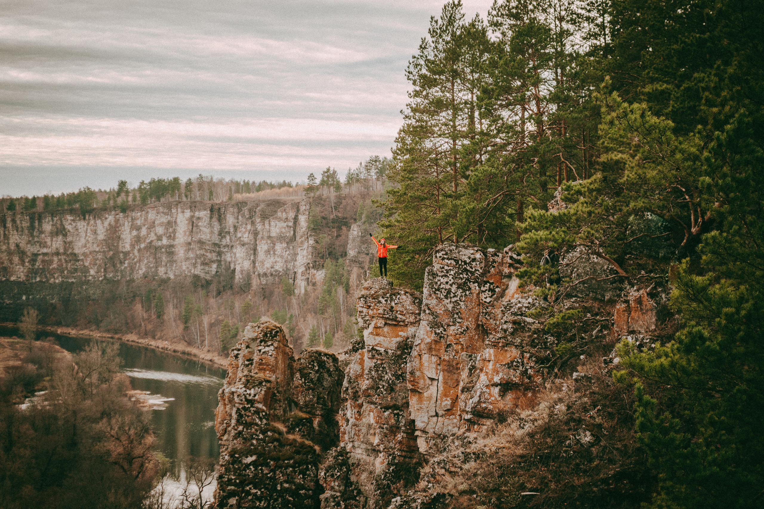 Утёсы реки Юрузань. 17 октябрь, 2021